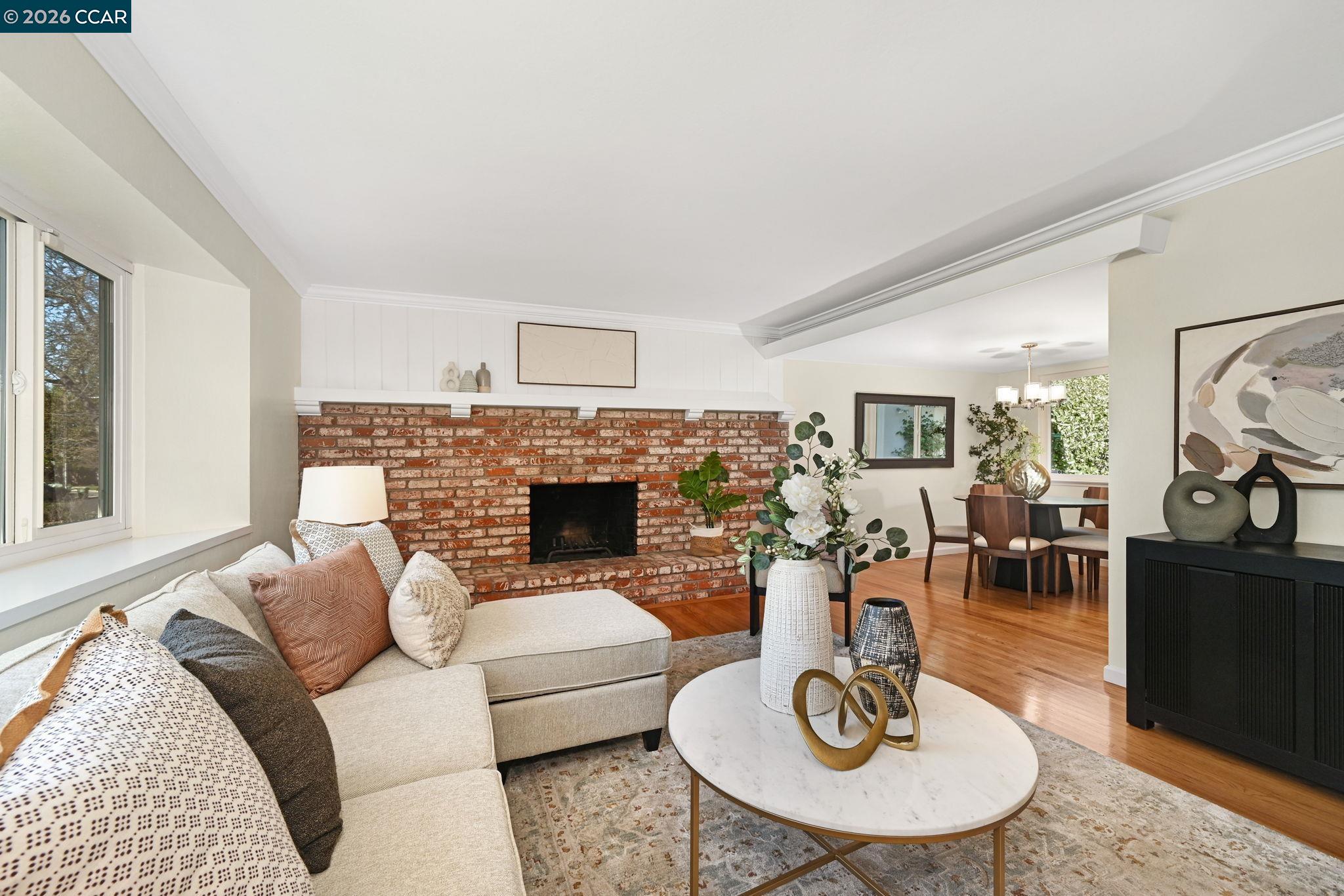 Detail Gallery Image 8 of 48 For 414 Peppertree Rd, Walnut Creek,  CA 94598 - 4 Beds | 2/1 Baths