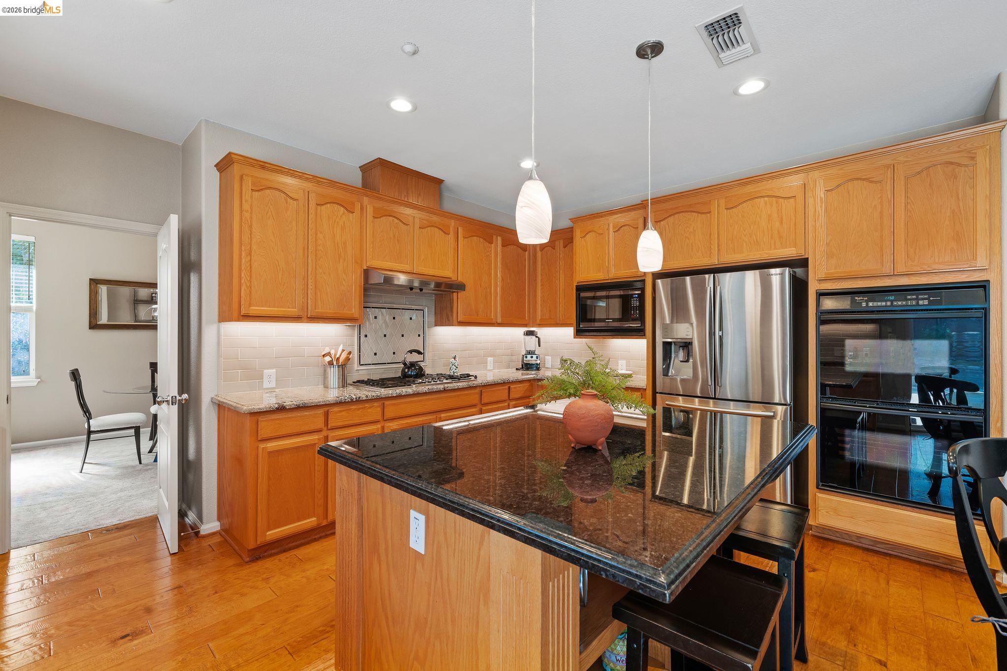 Detail Gallery Image 11 of 53 For 1320 Sand Drift Dr, Brentwood,  CA 94513 - 4 Beds | 2/1 Baths