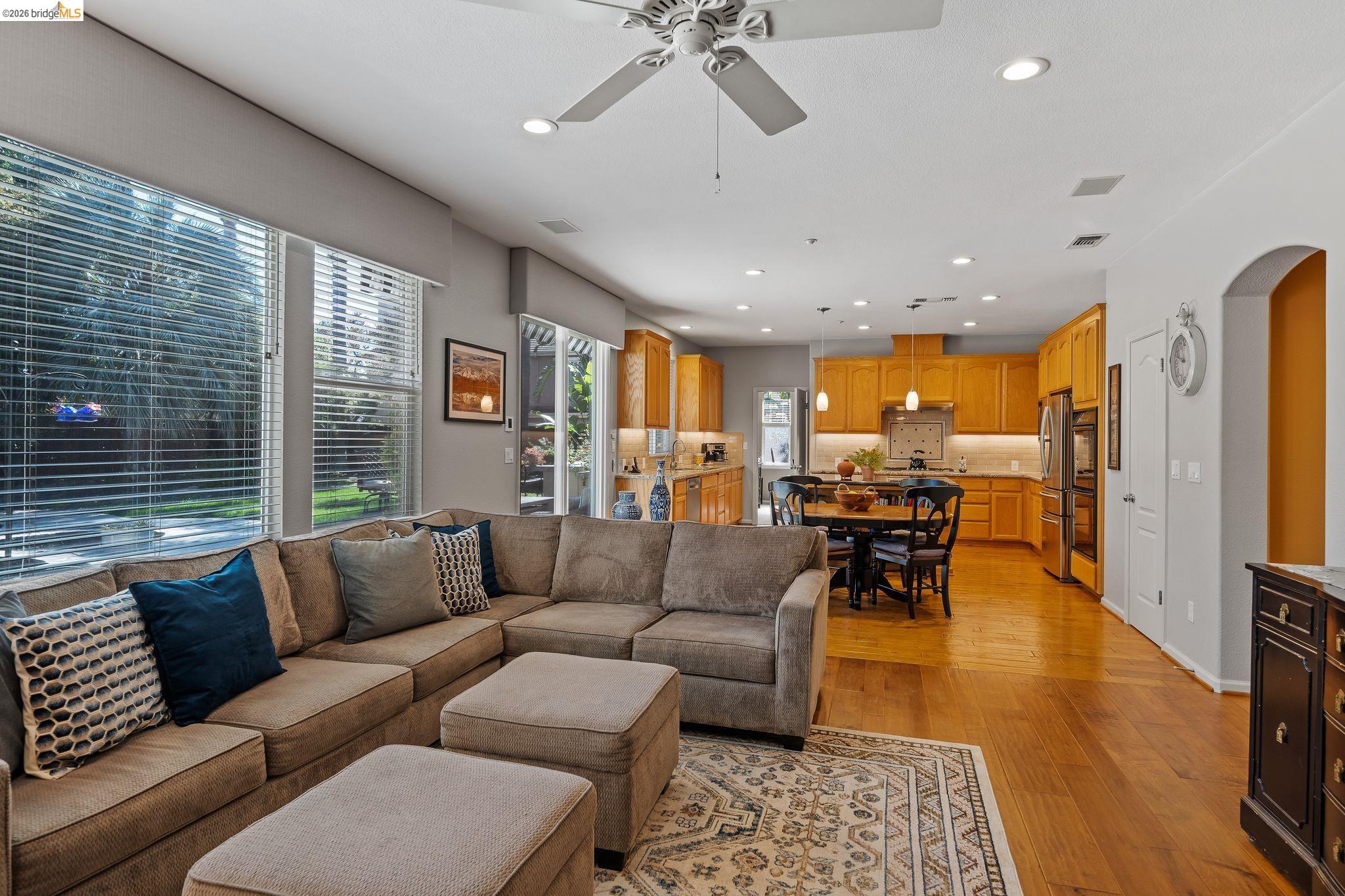 Detail Gallery Image 18 of 53 For 1320 Sand Drift Dr, Brentwood,  CA 94513 - 4 Beds | 2/1 Baths