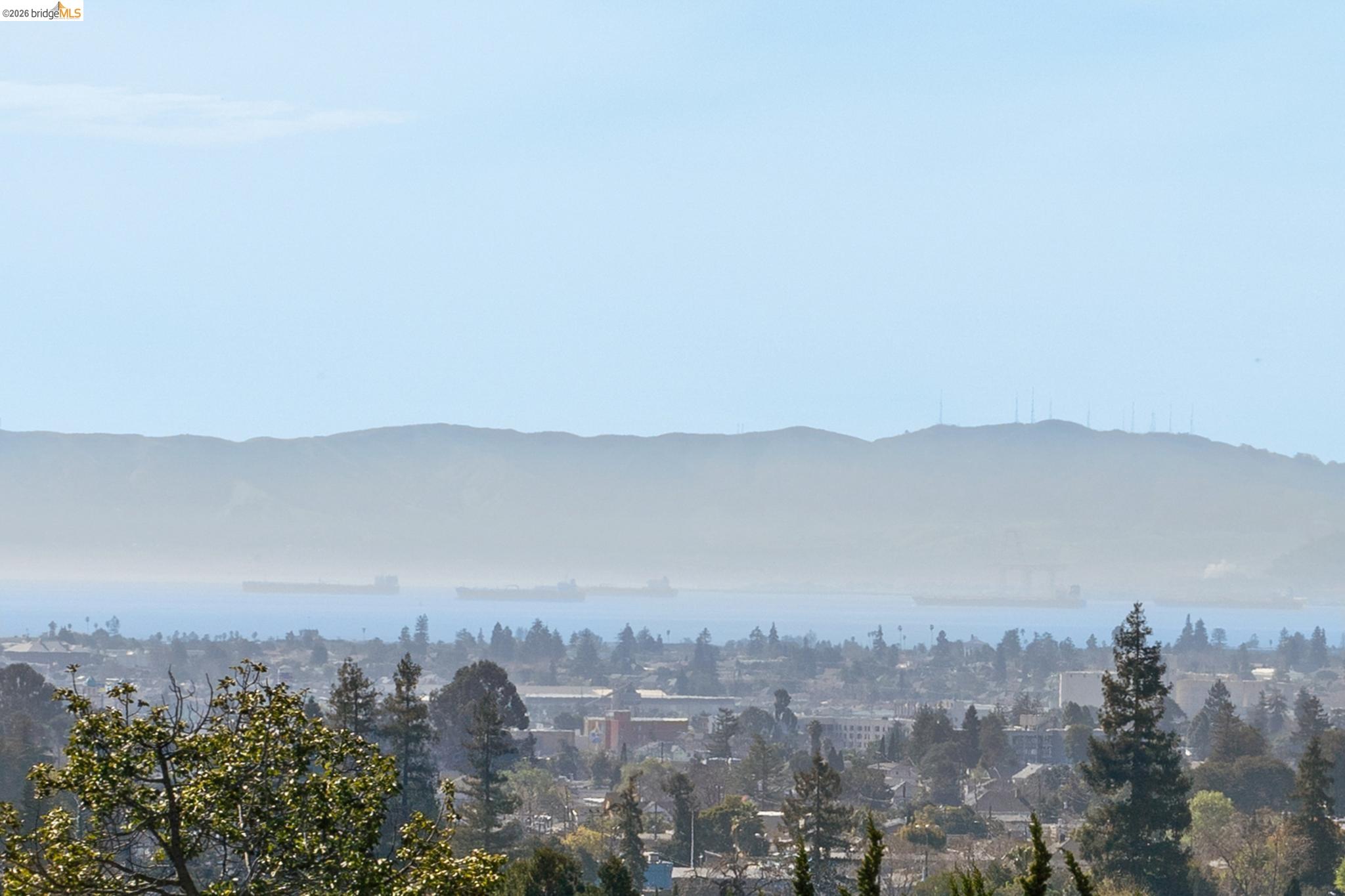 Detail Gallery Image 11 of 31 For 4066 Patterson Ave, Oakland,  CA 94619 - 2 Beds | 1 Baths