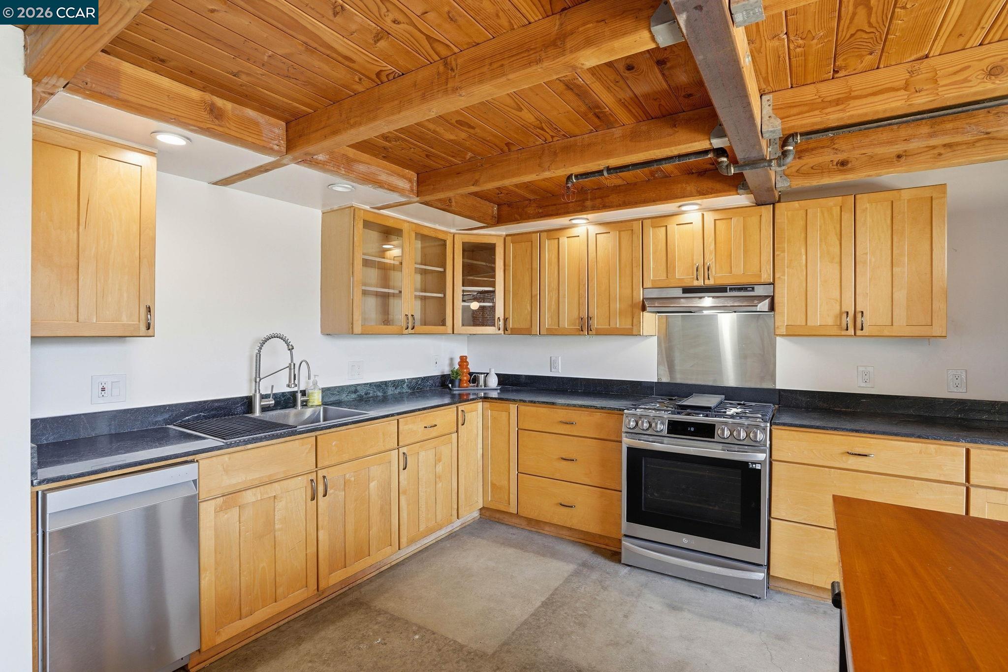 Photo #11: 41126293 Listing: Photo #11