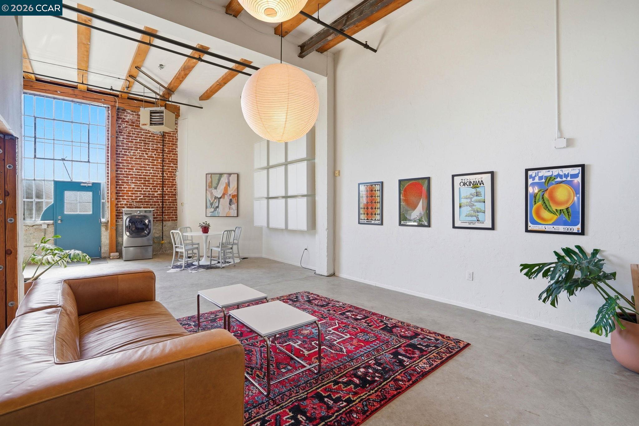 Photo #4: 41126293 Listing: Photo #4