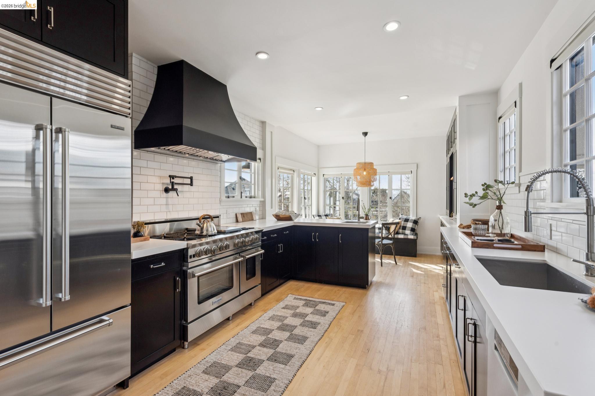 Detail Gallery Image 18 of 60 For 19 Monte Avenue, Piedmont,  CA 94611 - 4 Beds | 3/1 Baths