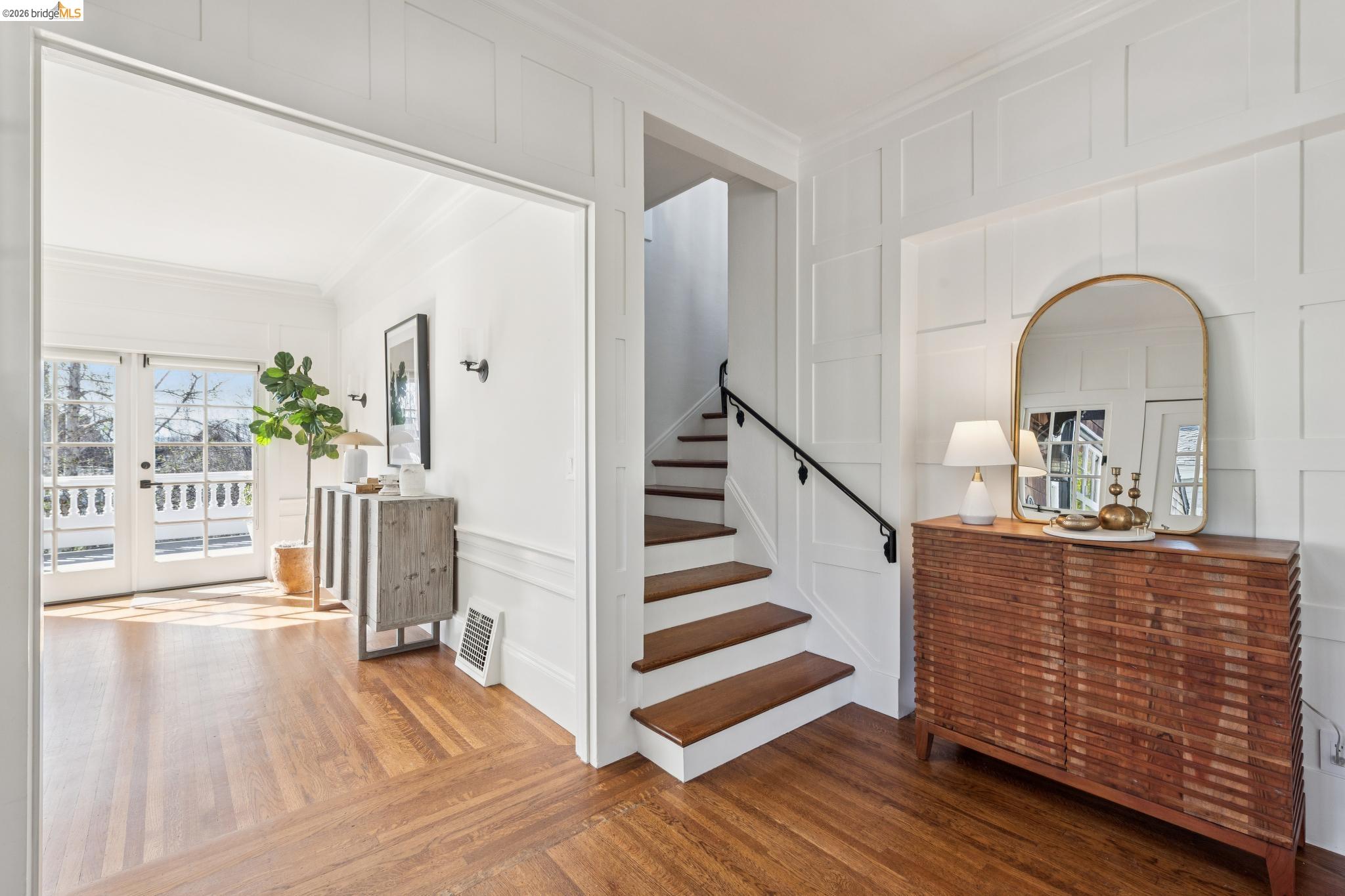 Detail Gallery Image 32 of 60 For 19 Monte Avenue, Piedmont,  CA 94611 - 4 Beds | 3/1 Baths