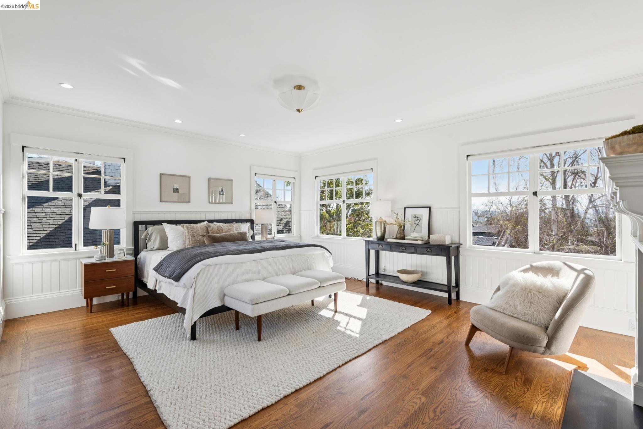 Detail Gallery Image 34 of 60 For 19 Monte Avenue, Piedmont,  CA 94611 - 4 Beds | 3/1 Baths