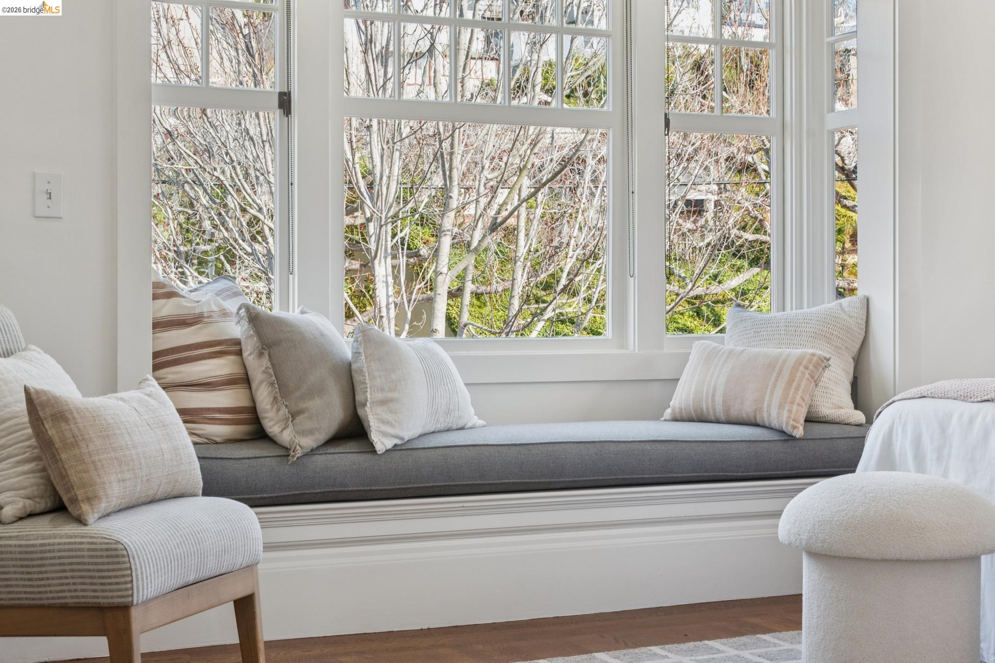 Detail Gallery Image 46 of 60 For 19 Monte Avenue, Piedmont,  CA 94611 - 4 Beds | 3/1 Baths