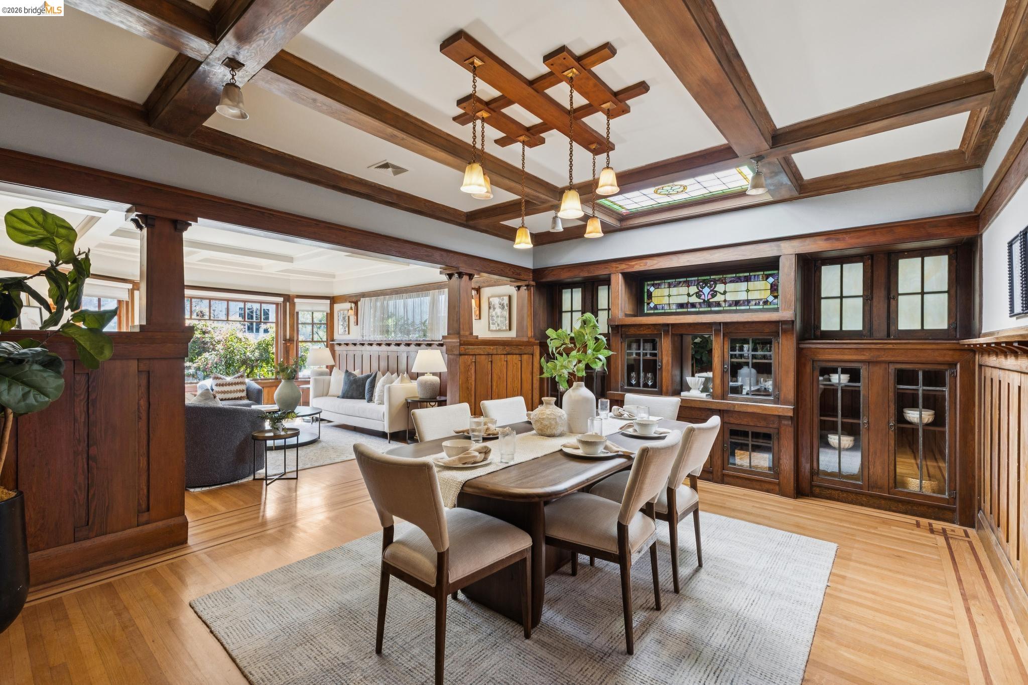 Detail Gallery Image 23 of 60 For 360 Alcatraz Ave, Oakland,  CA 94618 - 4 Beds | 2/1 Baths