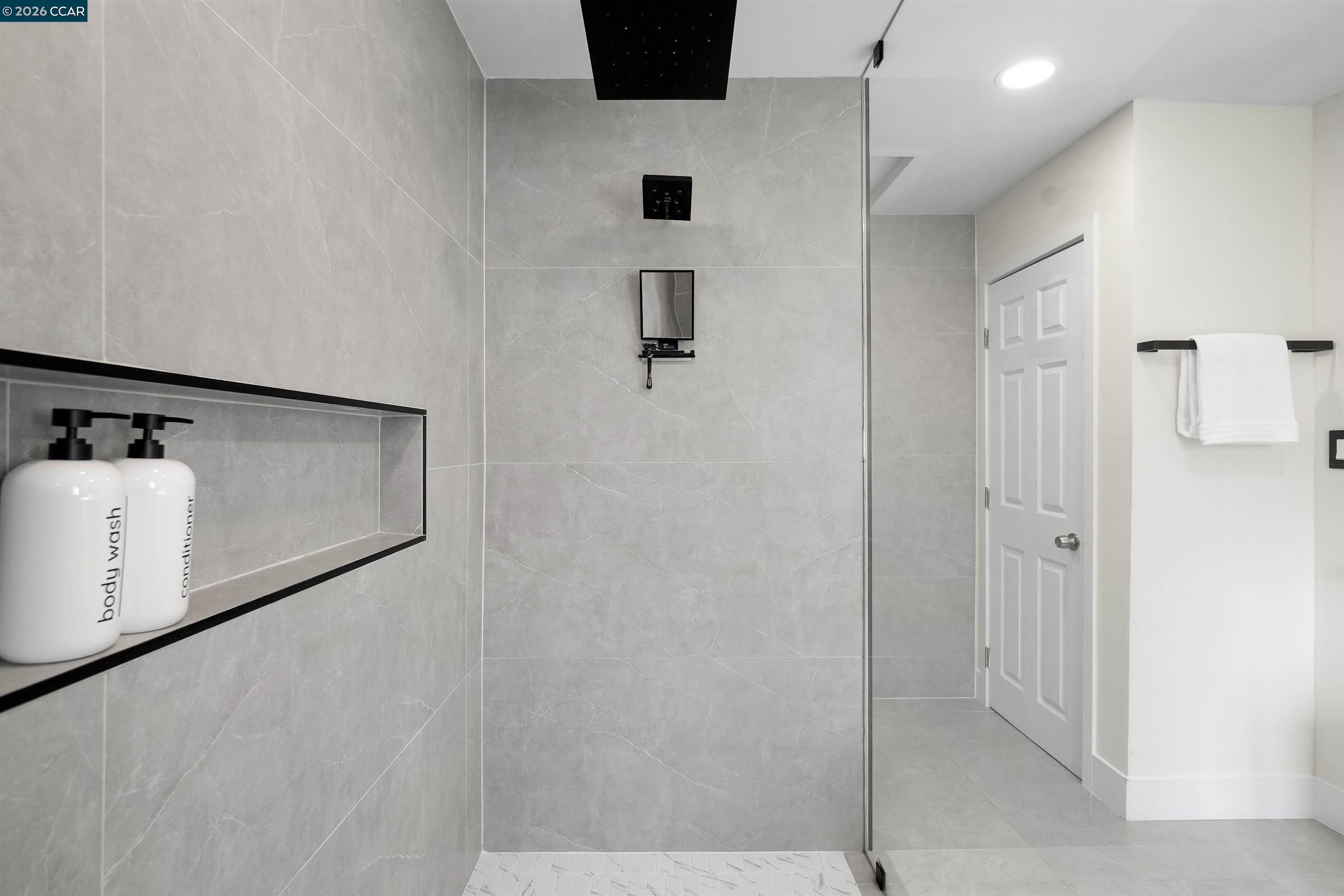 Detail Gallery Image 29 of 48 For 1745 Eucalyptus Ct, Concord,  CA 94521 - 3 Beds | 2 Baths