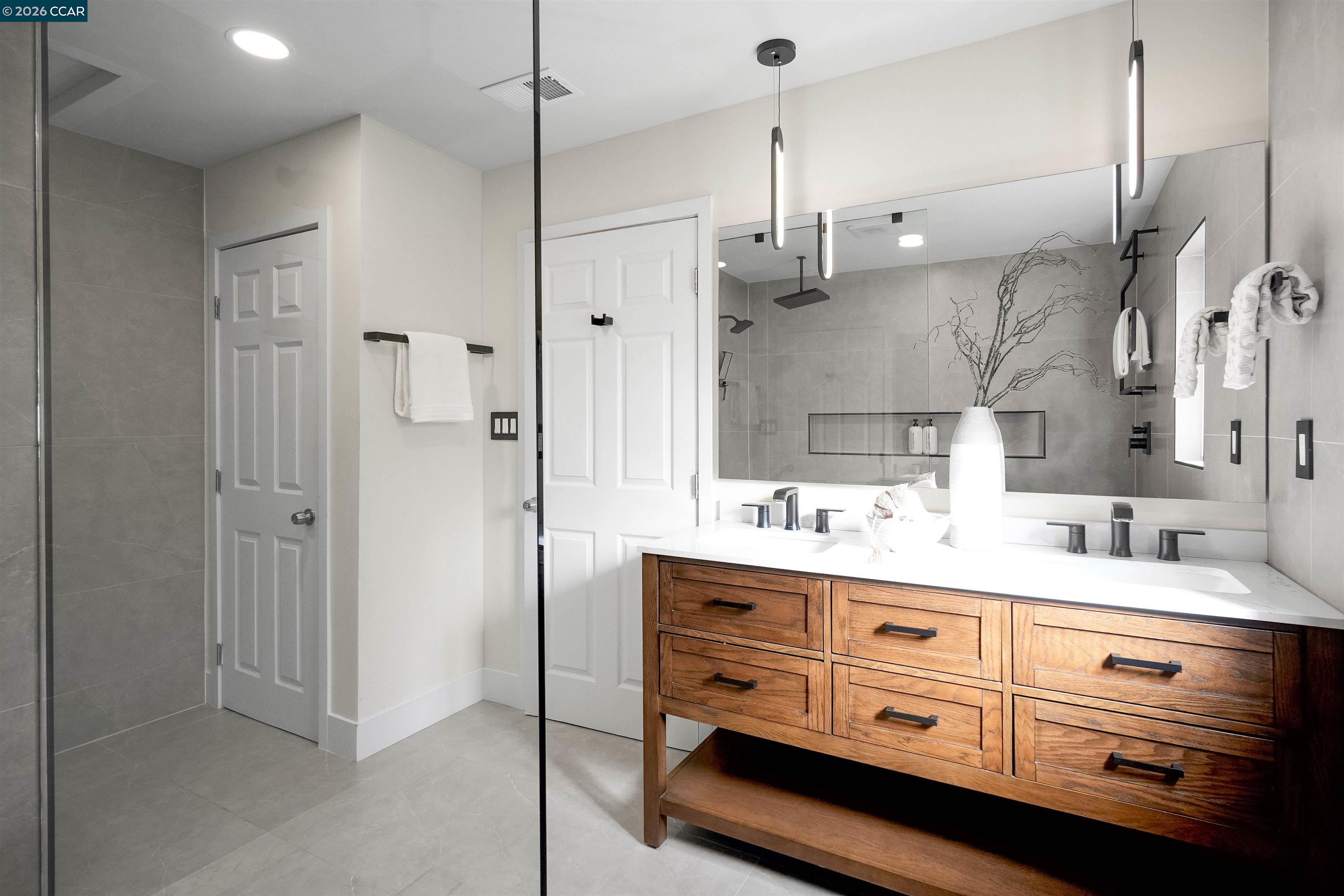 Detail Gallery Image 31 of 48 For 1745 Eucalyptus Ct, Concord,  CA 94521 - 3 Beds | 2 Baths