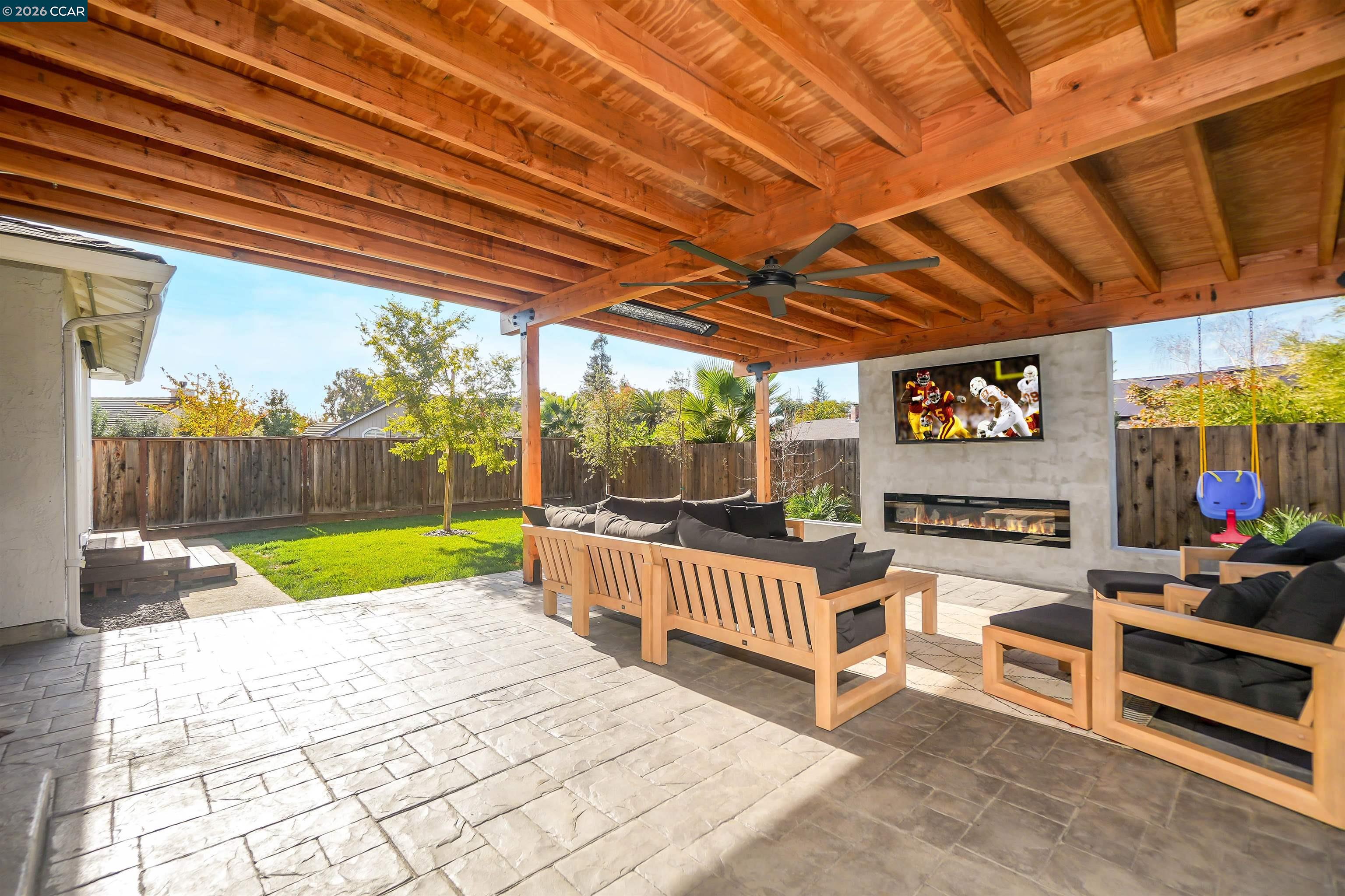 Detail Gallery Image 39 of 48 For 1745 Eucalyptus Ct, Concord,  CA 94521 - 3 Beds | 2 Baths