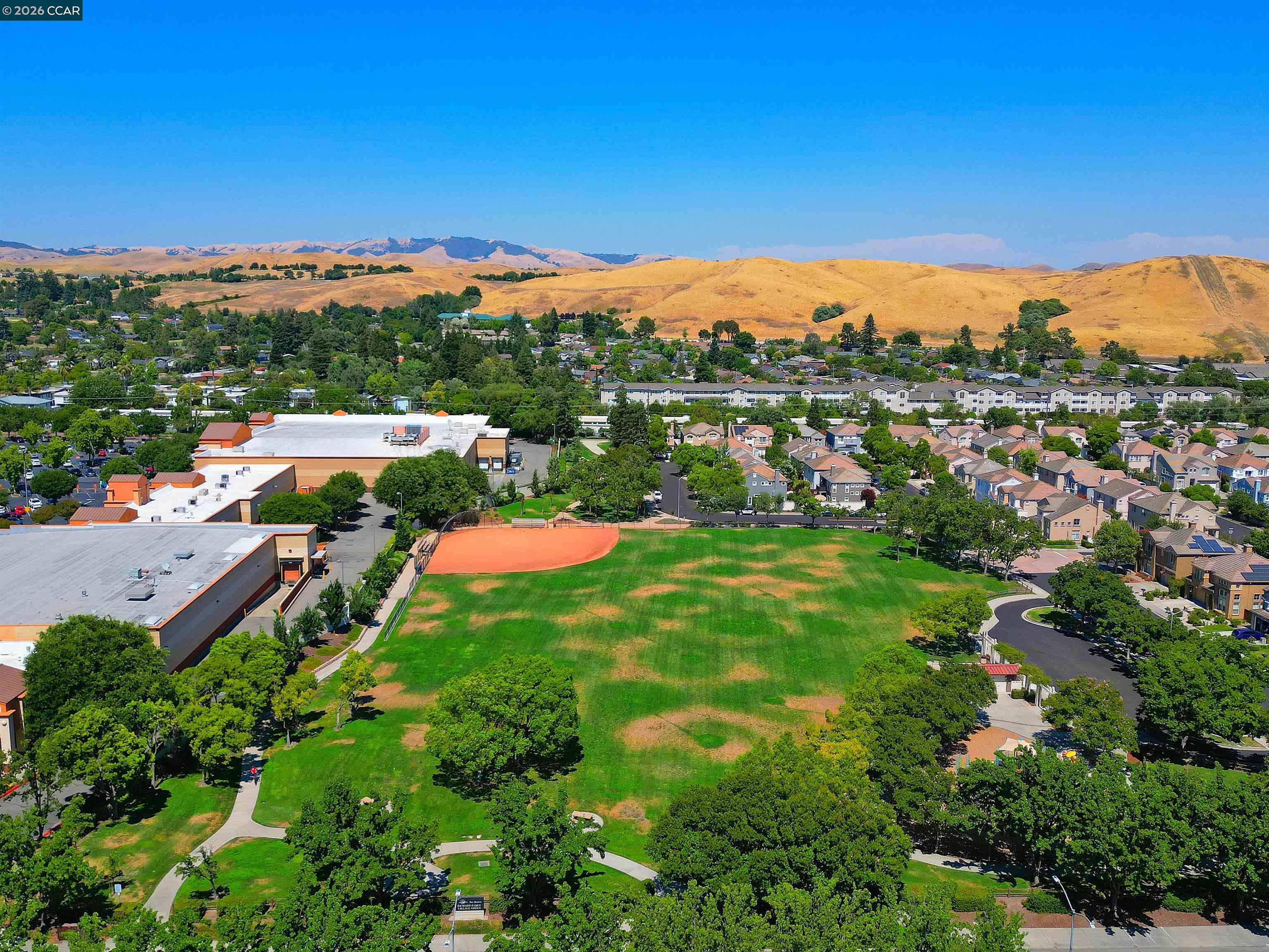 Detail Gallery Image 13 of 60 For 34 Elmwood Dr, San Ramon,  CA 94583 - 3 Beds | 2/1 Baths