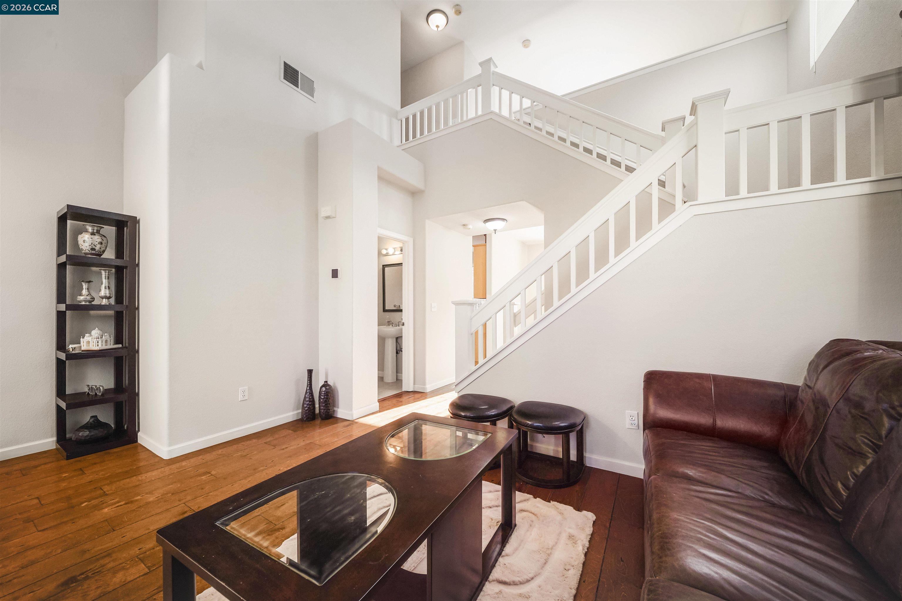 Detail Gallery Image 33 of 60 For 34 Elmwood Dr, San Ramon,  CA 94583 - 3 Beds | 2/1 Baths