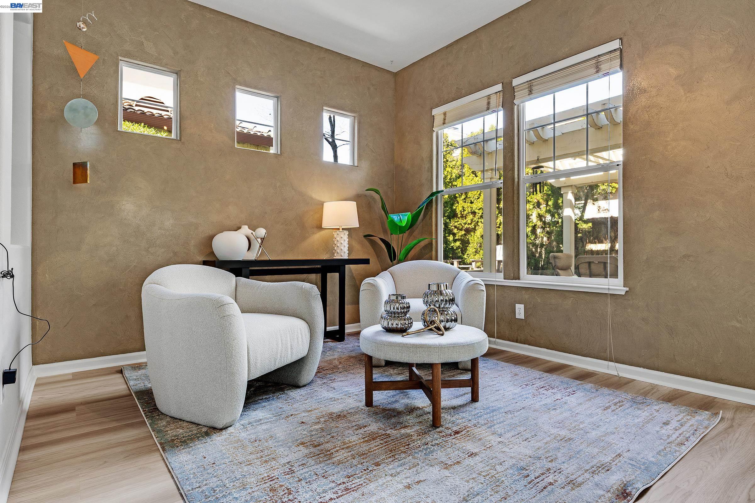 Detail Gallery Image 5 of 26 For 5130 Bianco Ct, Pleasanton,  CA 94588 - 4 Beds | 2/1 Baths