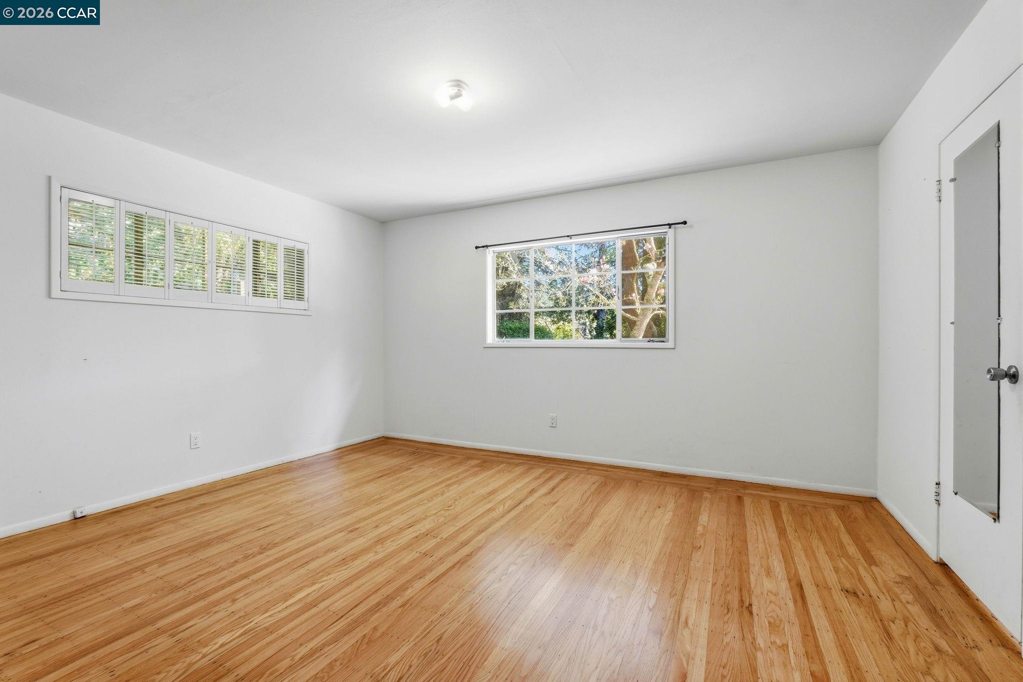 Detail Gallery Image 12 of 24 For 22 Irving Ln, Orinda,  CA 94563 - 3 Beds | 2 Baths