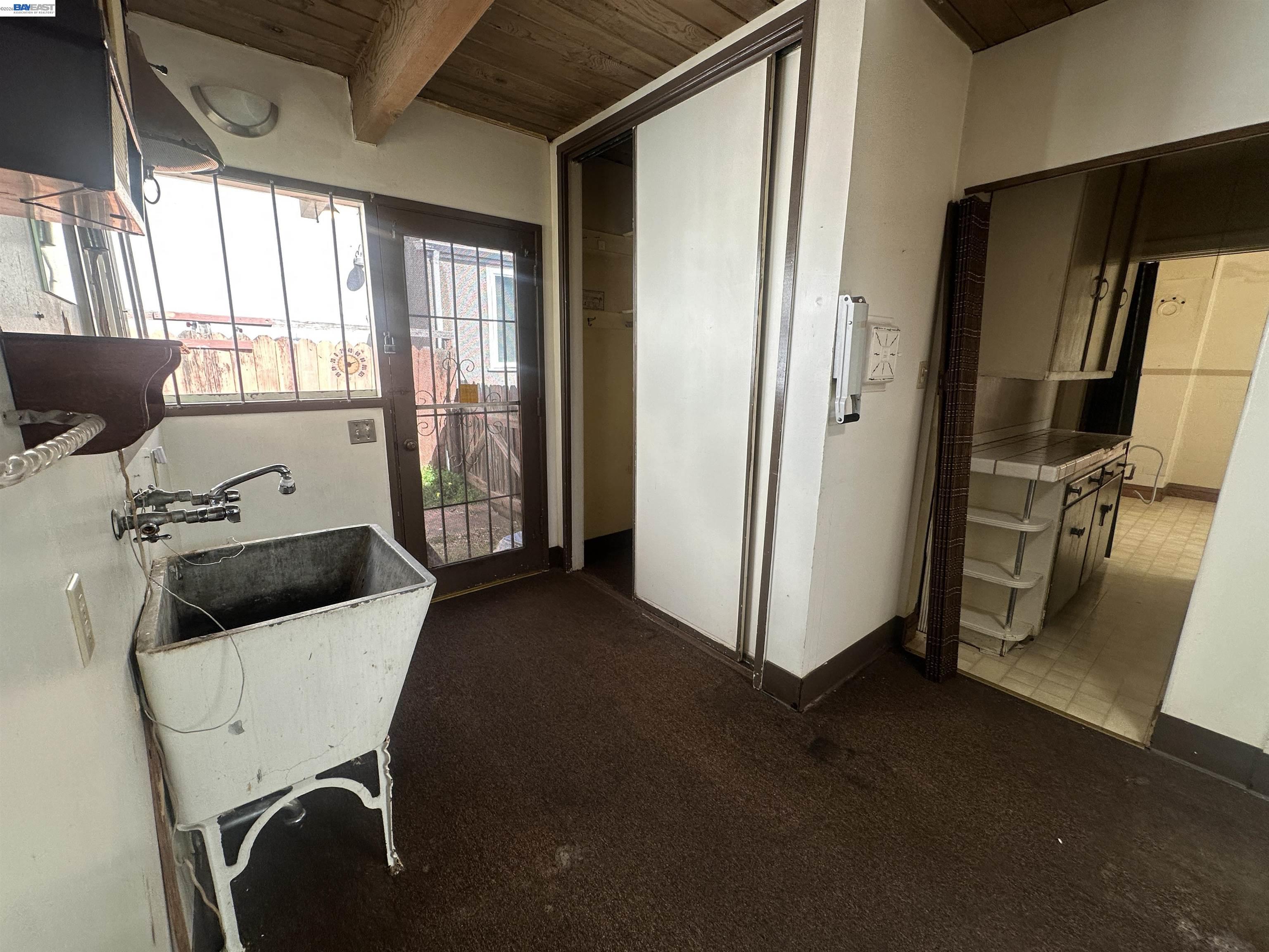 Detail Gallery Image 35 of 45 For 2533 Harrington Ave, Oakland,  CA 94601 - 3 Beds | 2 Baths