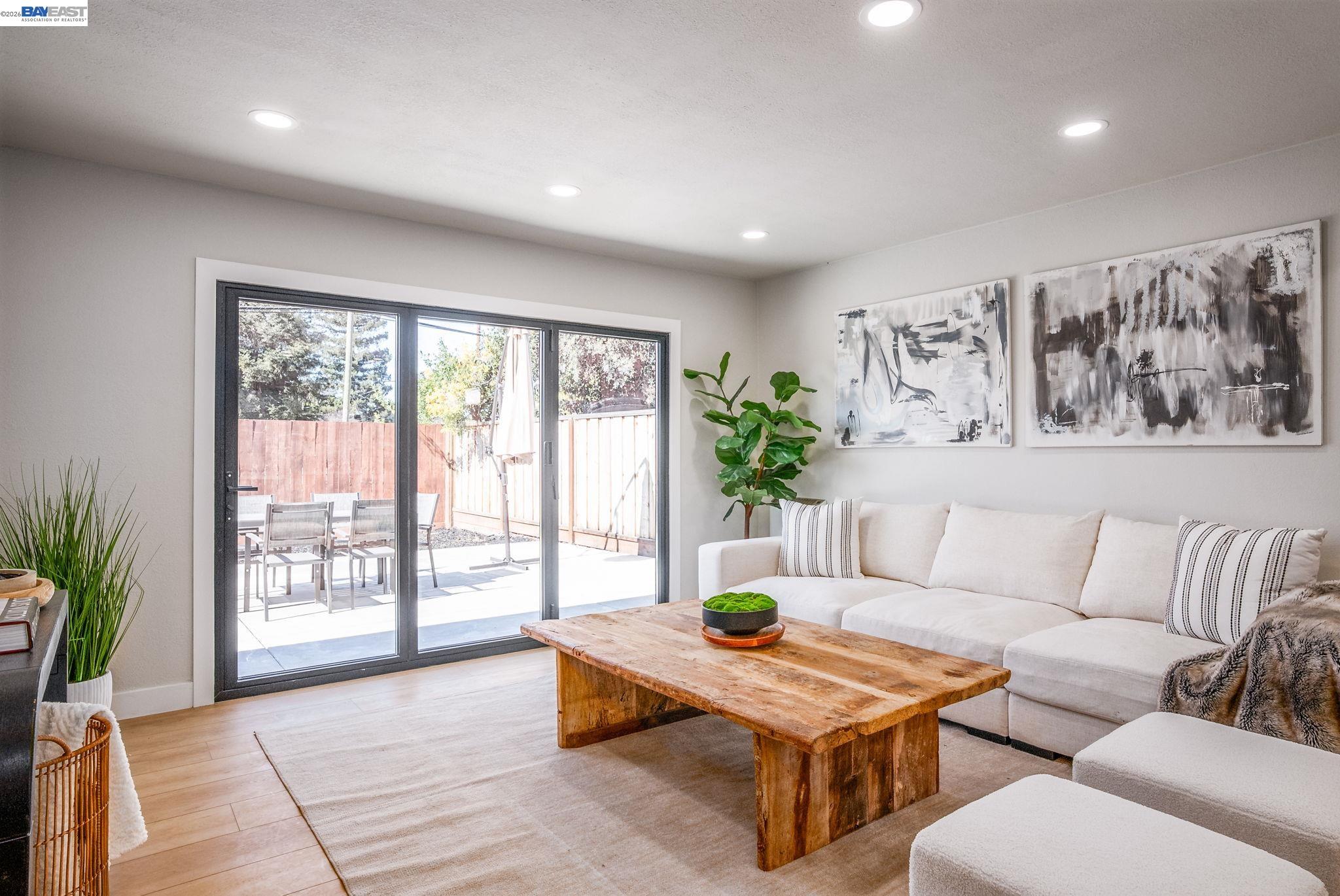 Detail Gallery Image 11 of 25 For 42663 Hamilton Way, Fremont,  CA 94538 - 3 Beds | 2 Baths