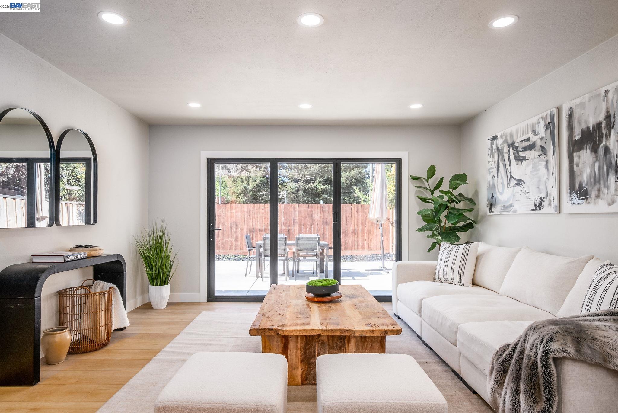 Detail Gallery Image 13 of 25 For 42663 Hamilton Way, Fremont,  CA 94538 - 3 Beds | 2 Baths