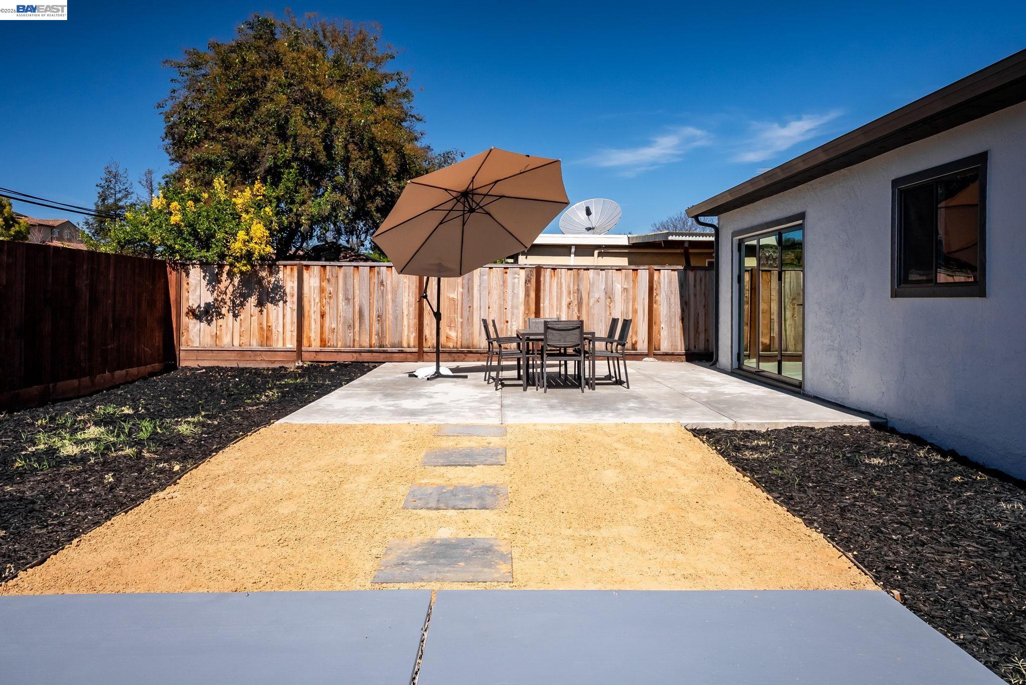 Detail Gallery Image 23 of 25 For 42663 Hamilton Way, Fremont,  CA 94538 - 3 Beds | 2 Baths