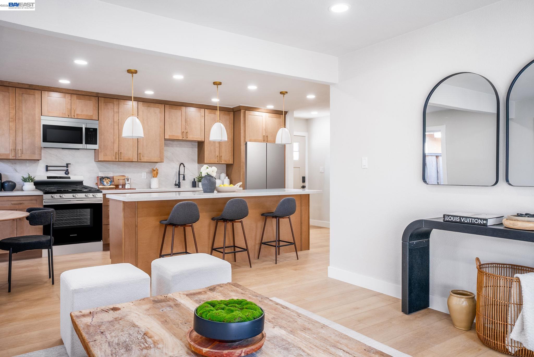 Detail Gallery Image 6 of 25 For 42663 Hamilton Way, Fremont,  CA 94538 - 3 Beds | 2 Baths