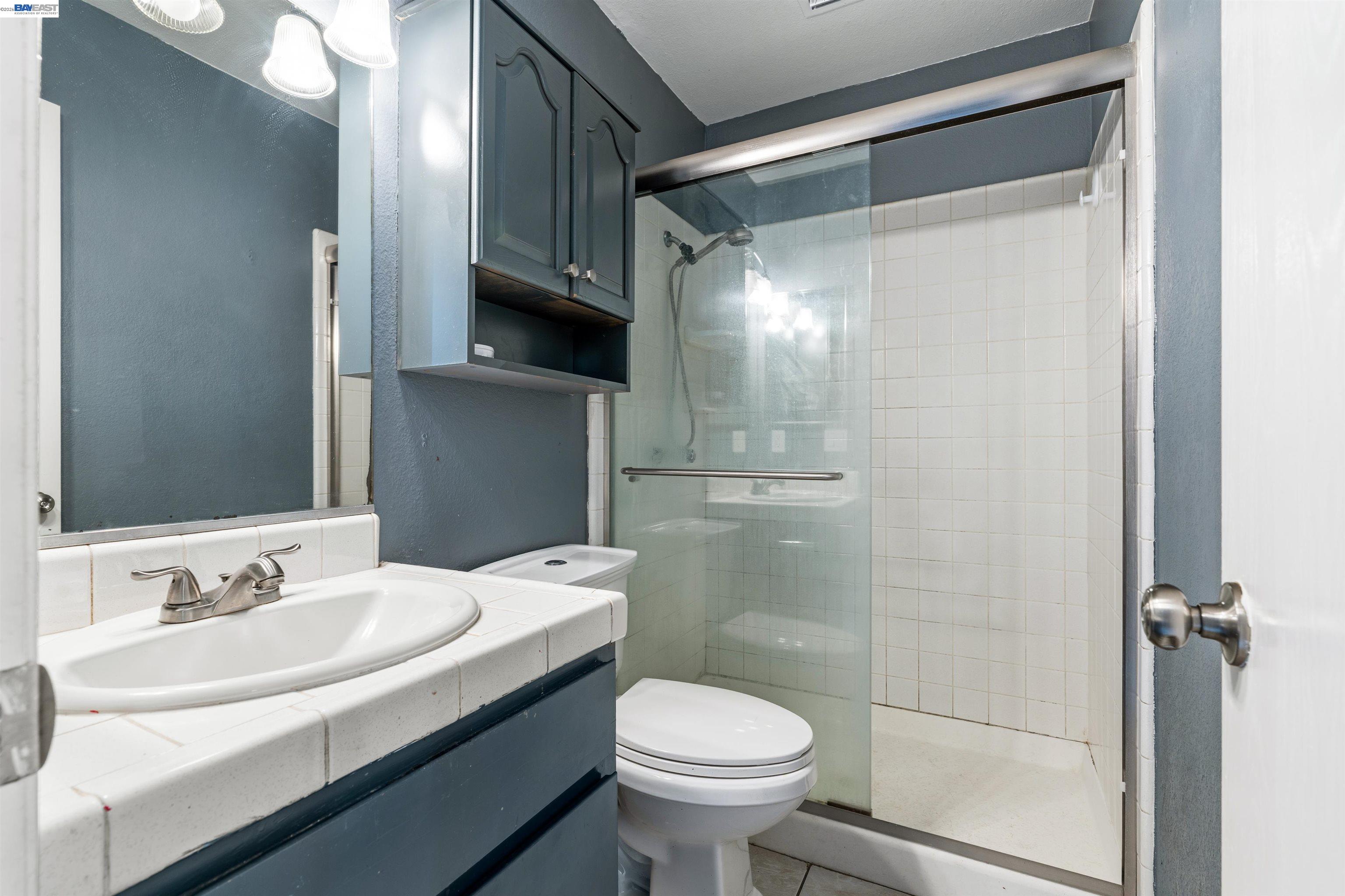 Detail Gallery Image 15 of 27 For 2800 Bateman Ln, Modesto,  CA 95354 - 5 Beds | 2 Baths