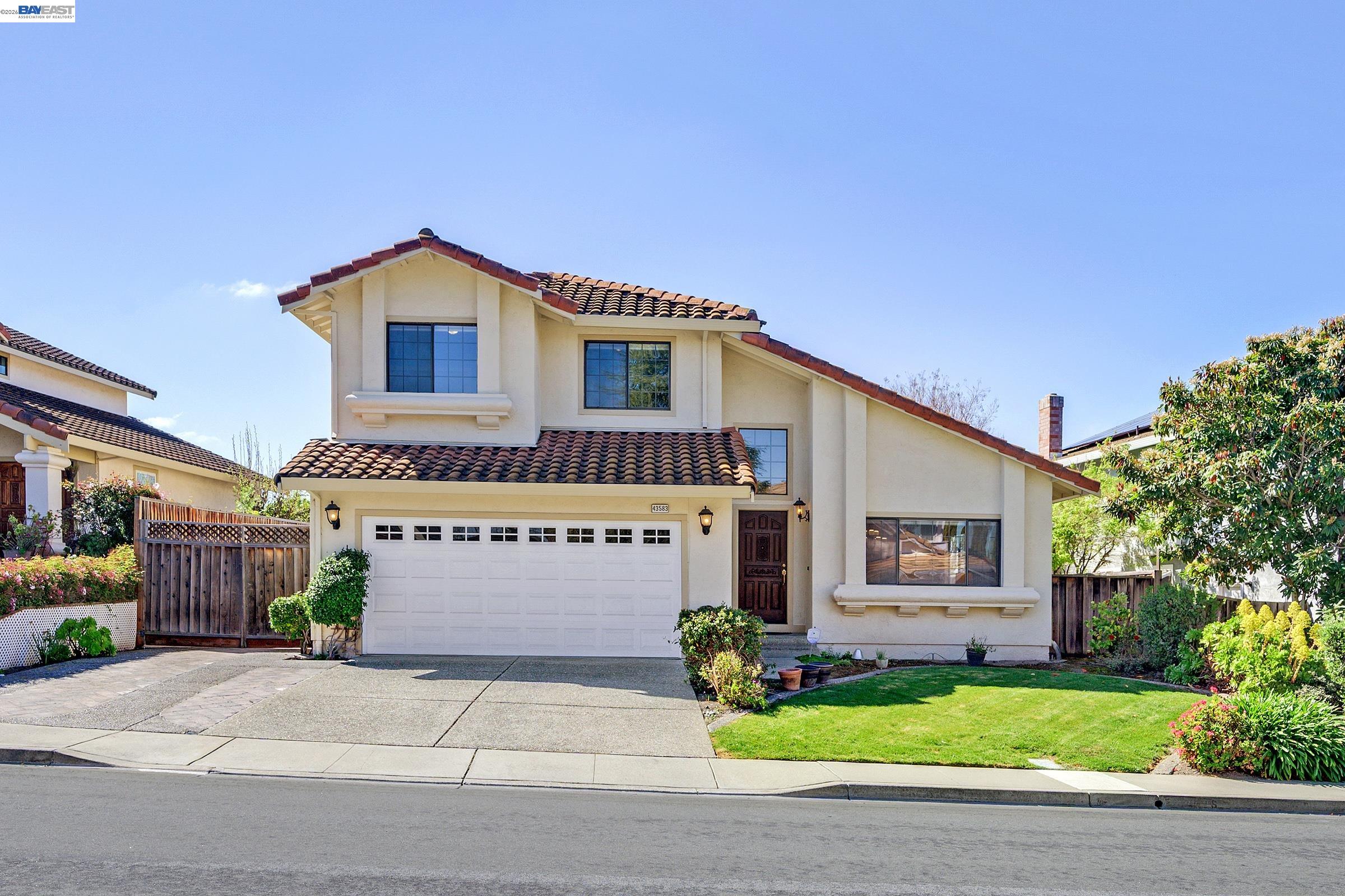 Detail Gallery Image 2 of 59 For 43583 Southerland Way, Fremont,  CA 94539 - 3 Beds | 2/1 Baths