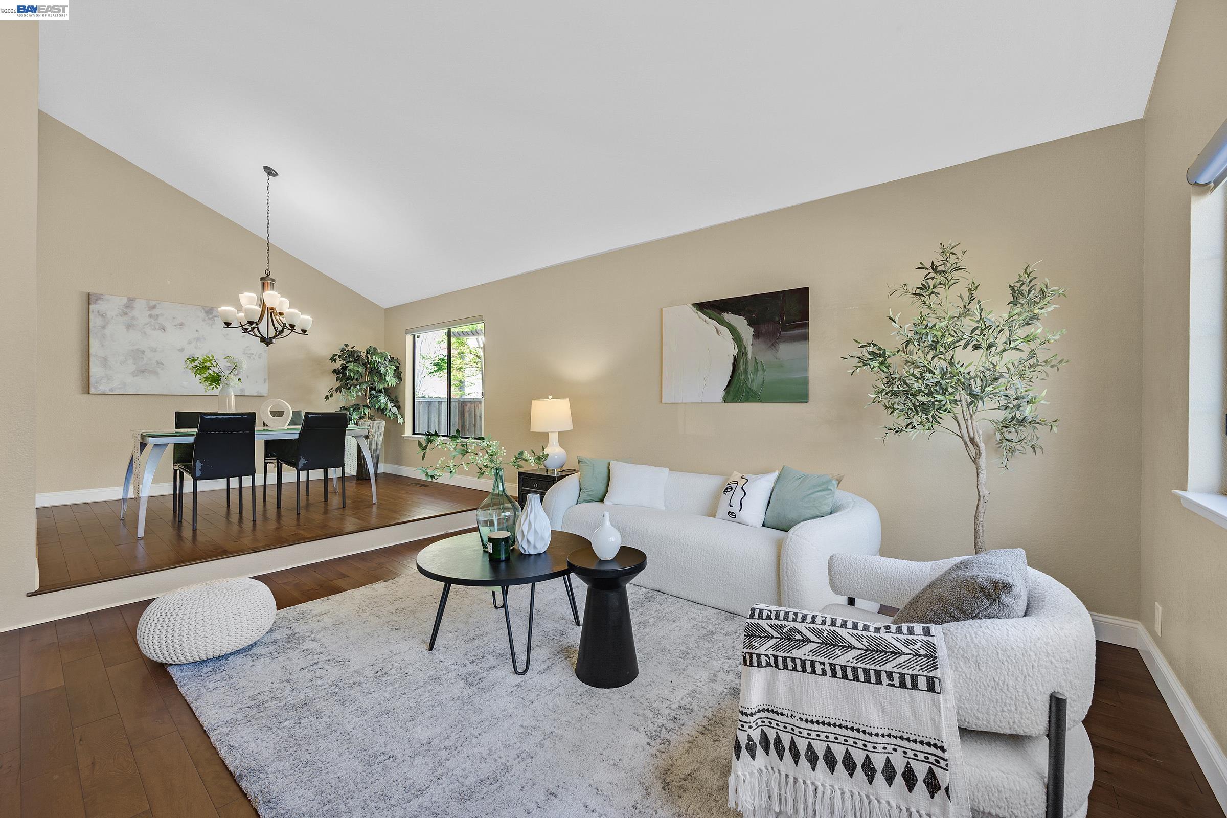 Detail Gallery Image 12 of 59 For 43583 Southerland Way, Fremont,  CA 94539 - 3 Beds | 2/1 Baths