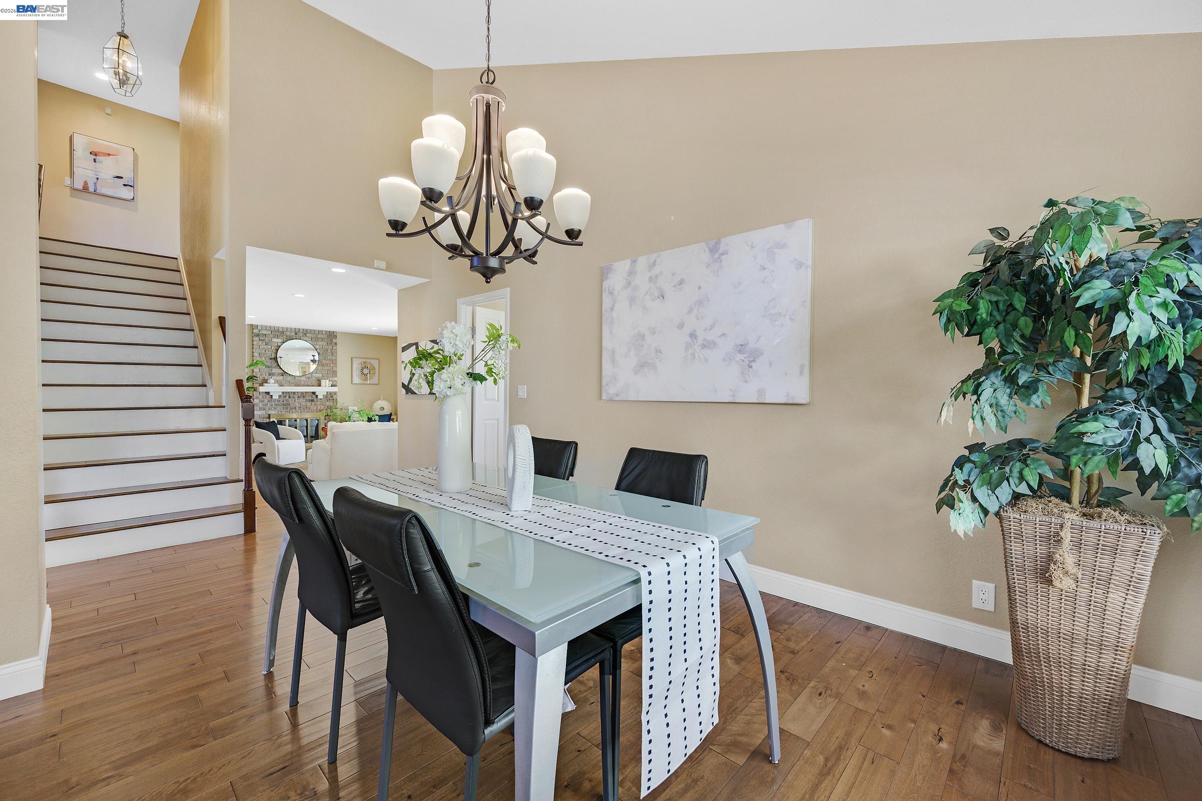 Detail Gallery Image 13 of 59 For 43583 Southerland Way, Fremont,  CA 94539 - 3 Beds | 2/1 Baths