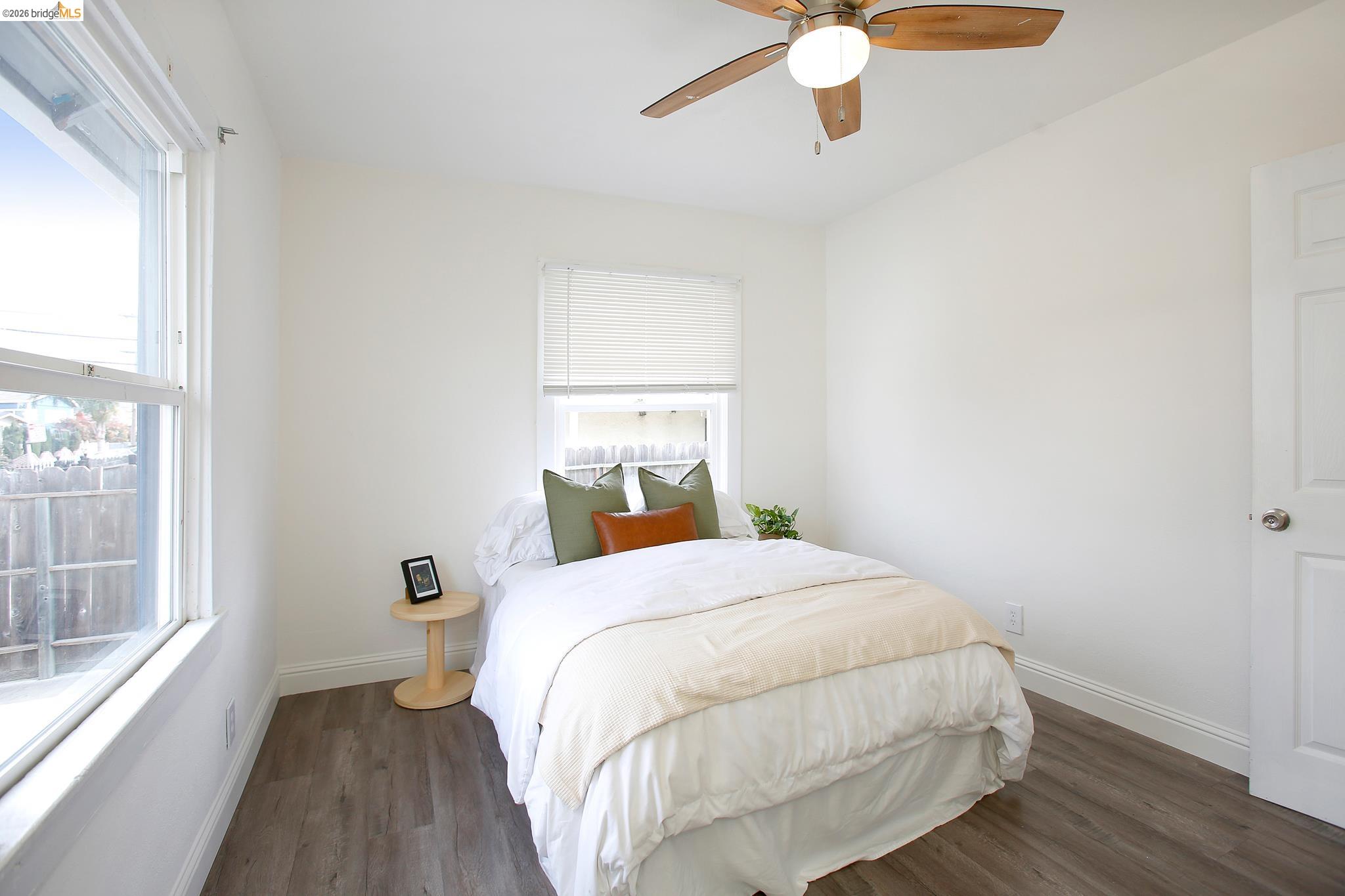 Detail Gallery Image 11 of 15 For 1068 82nd Avenue, Oakland,  CA 94621 - 2 Beds | 1 Baths