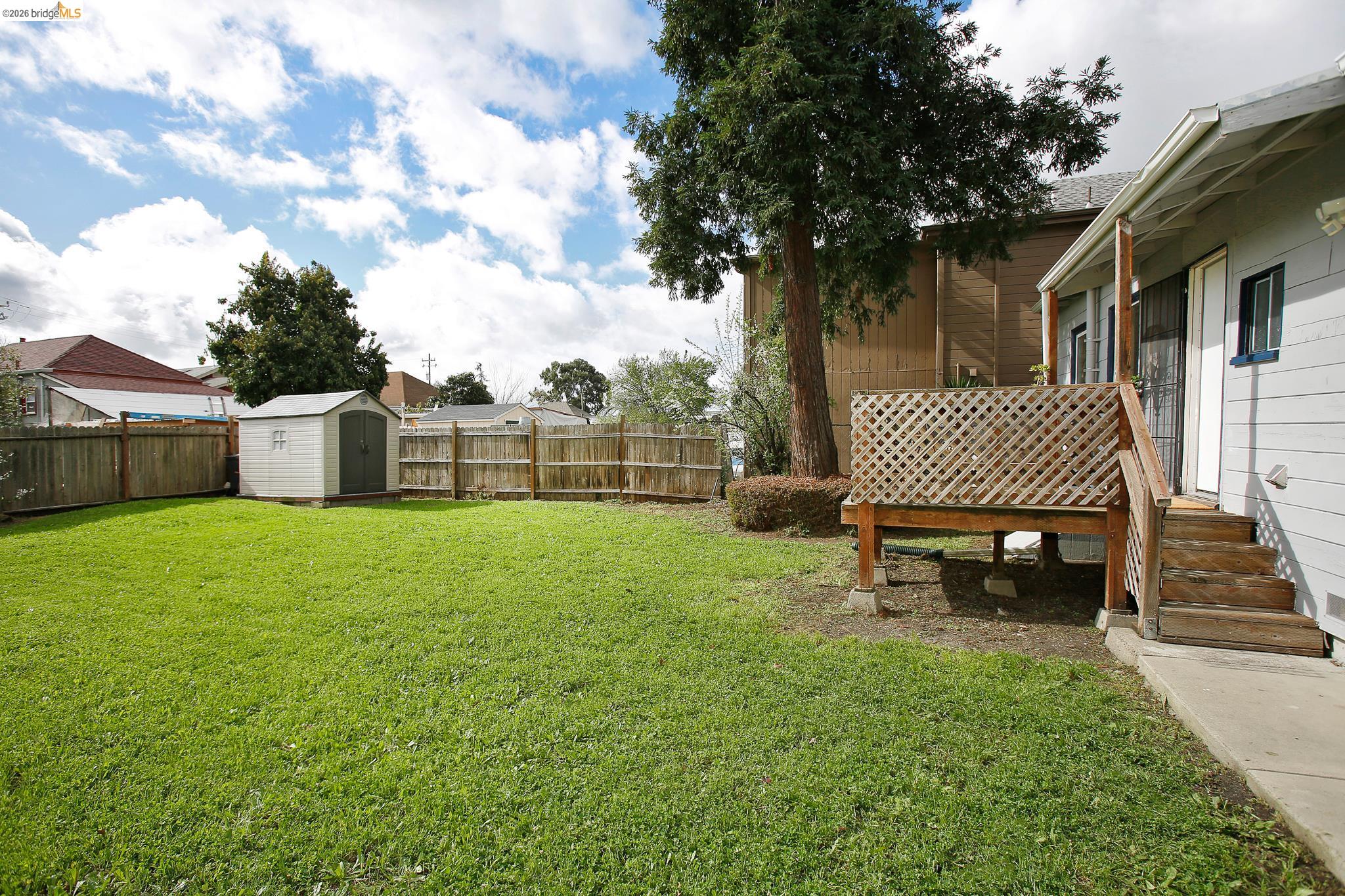 Detail Gallery Image 14 of 15 For 1068 82nd Avenue, Oakland,  CA 94621 - 2 Beds | 1 Baths