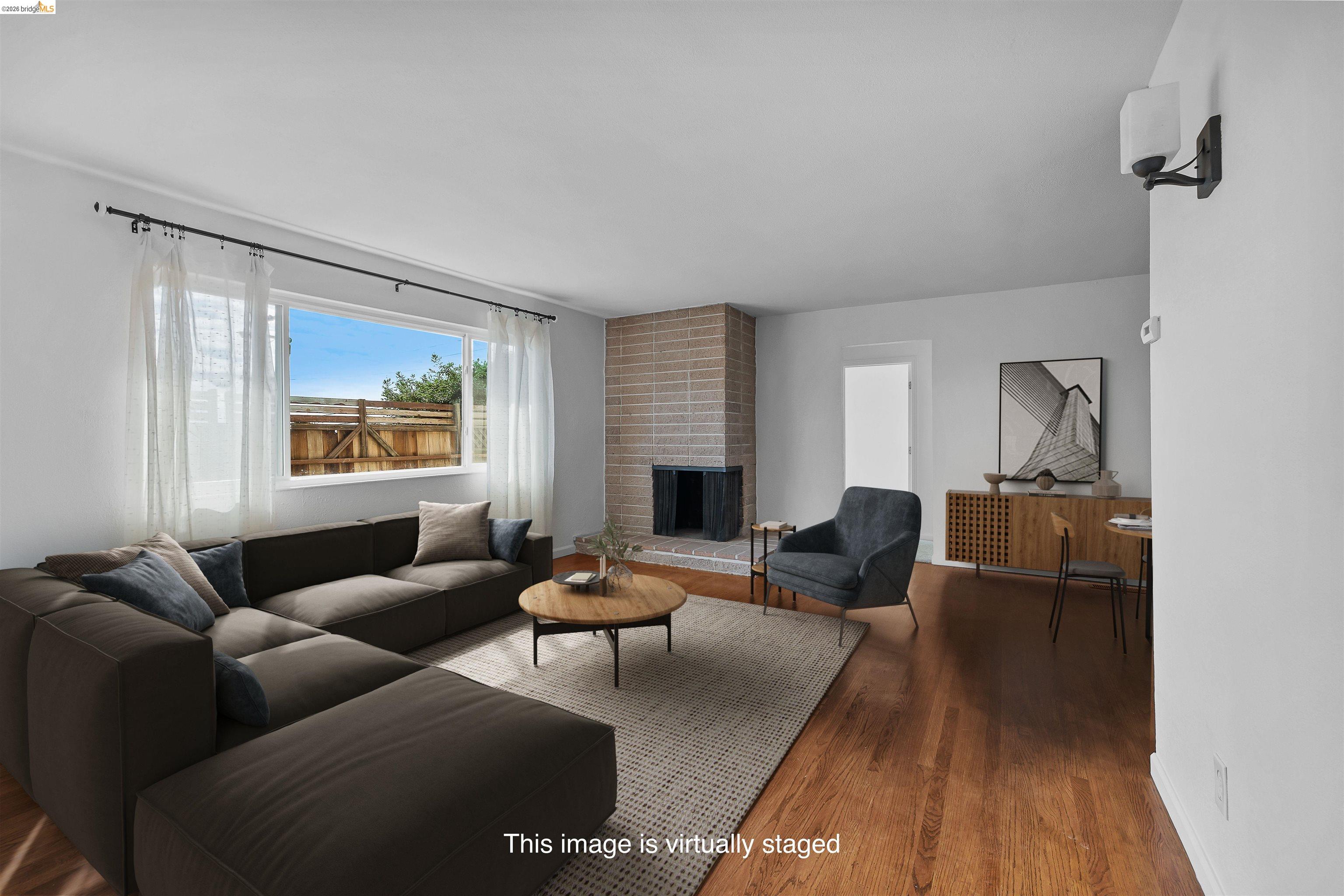 Front Image Thumbnail for EB41126319