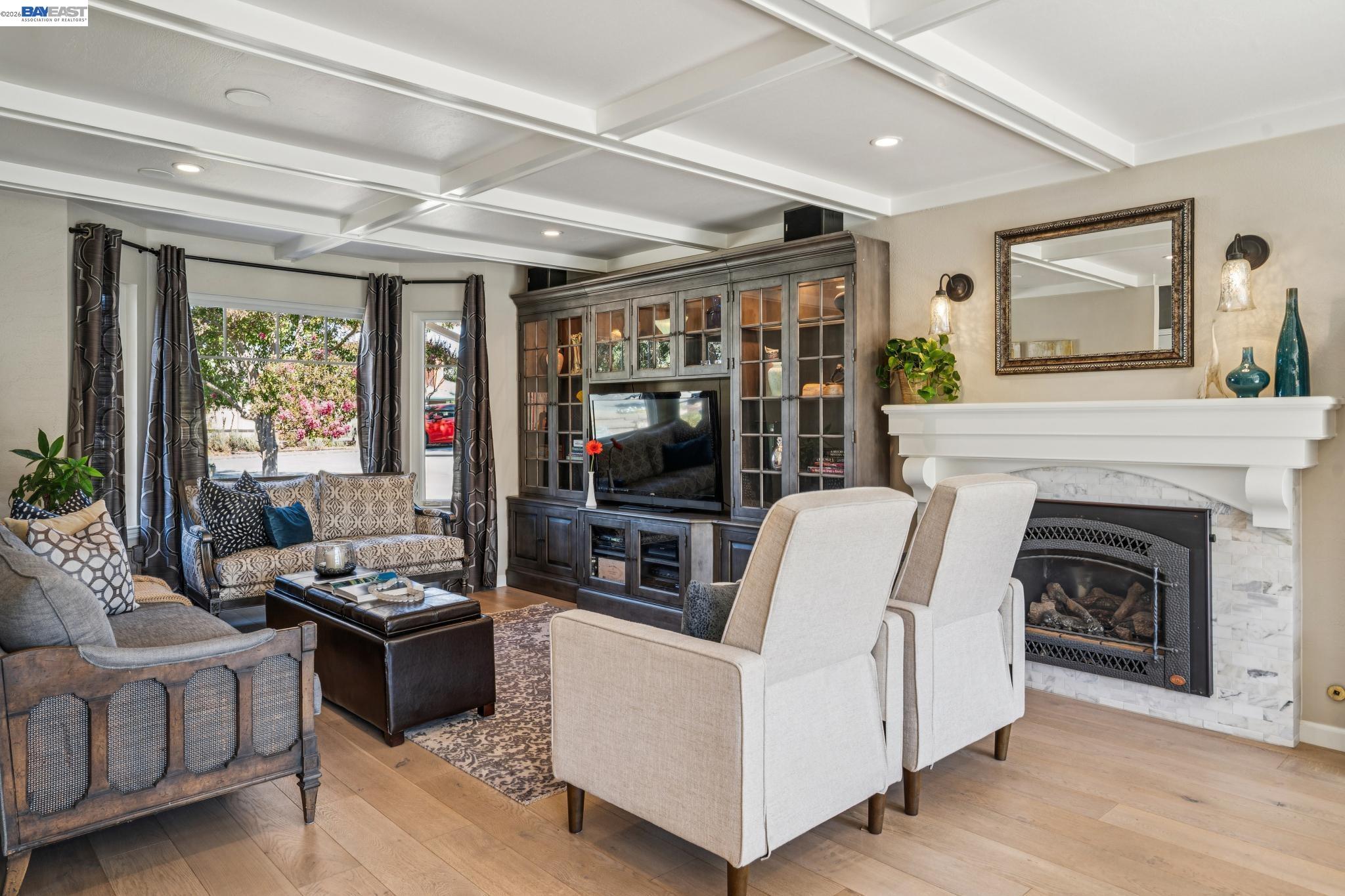 Detail Gallery Image 19 of 58 For 682 Jennie Ct, Lafayette,  CA 94549 - 5 Beds | 2/1 Baths