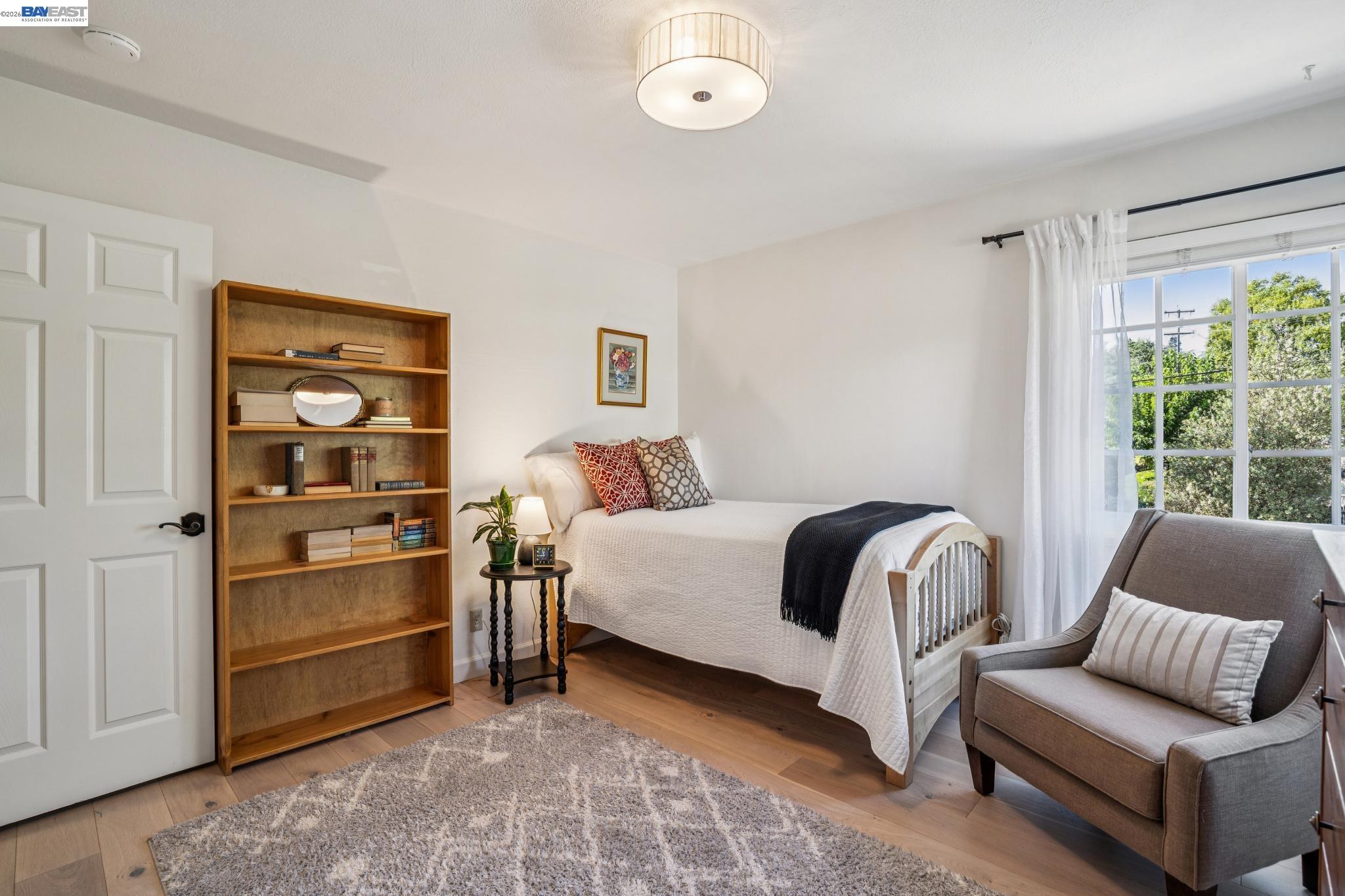 Detail Gallery Image 40 of 58 For 682 Jennie Ct, Lafayette,  CA 94549 - 5 Beds | 2/1 Baths