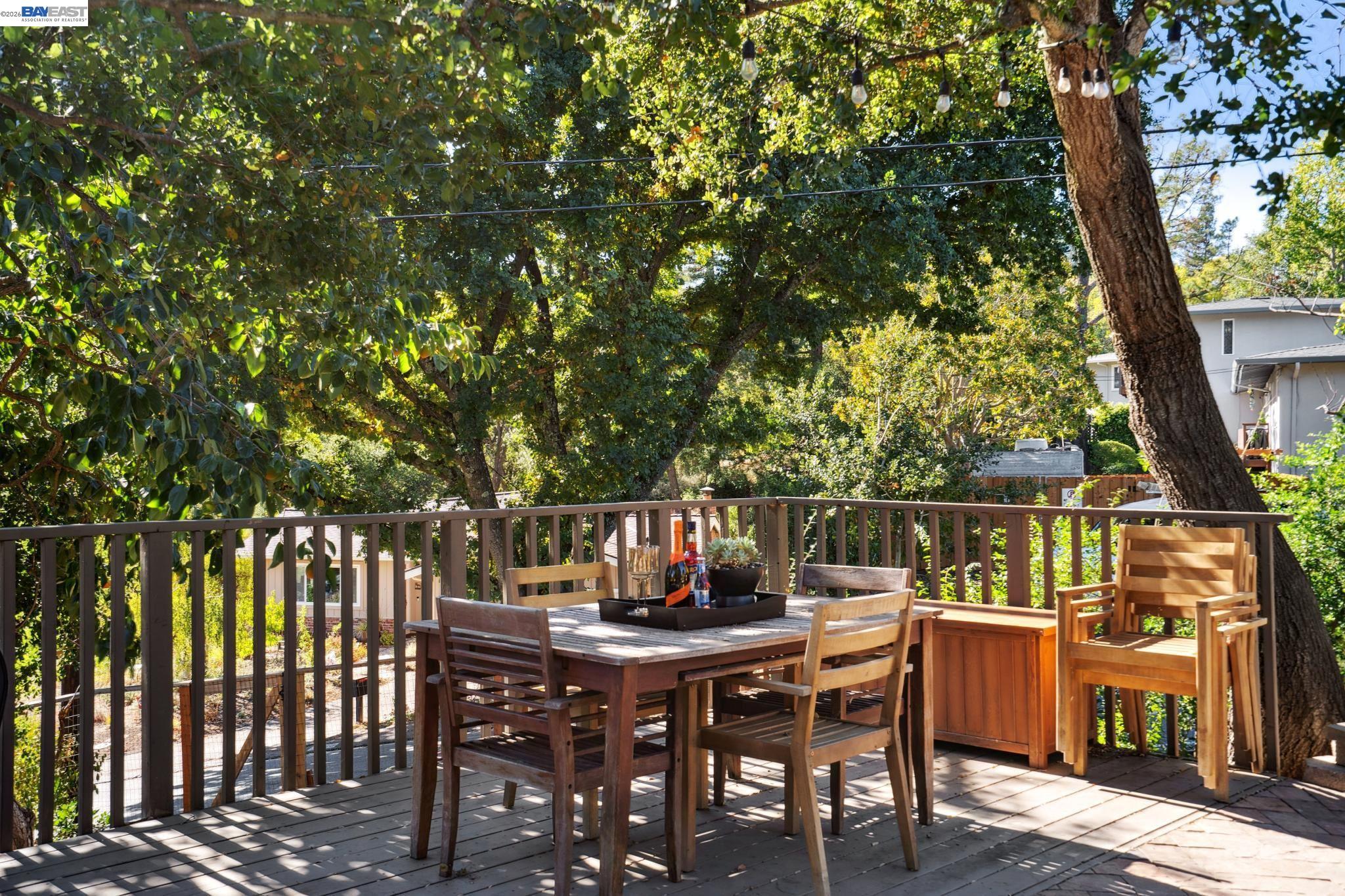 Detail Gallery Image 52 of 58 For 682 Jennie Ct, Lafayette,  CA 94549 - 5 Beds | 2/1 Baths