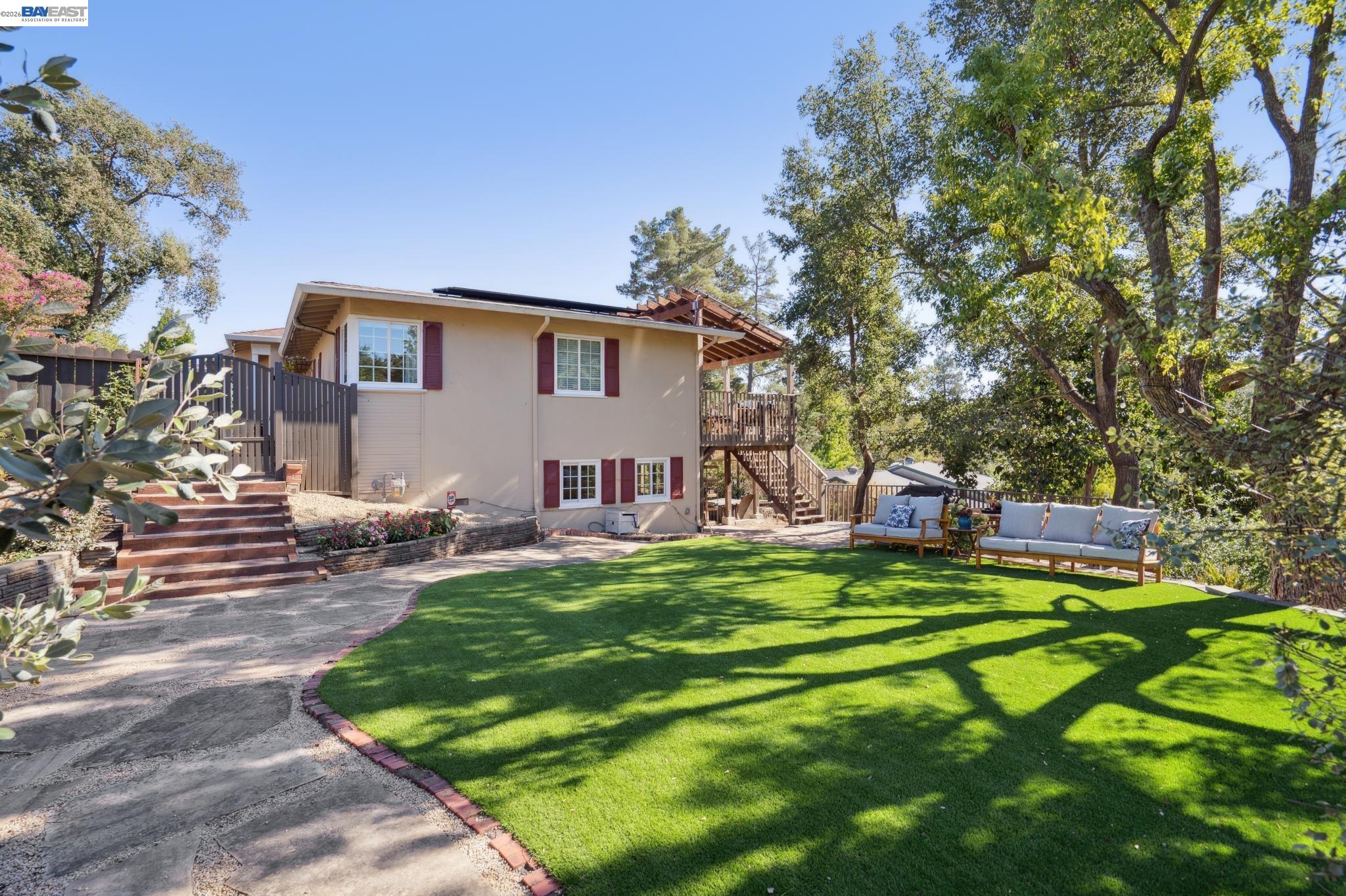 Detail Gallery Image 53 of 58 For 682 Jennie Ct, Lafayette,  CA 94549 - 5 Beds | 2/1 Baths