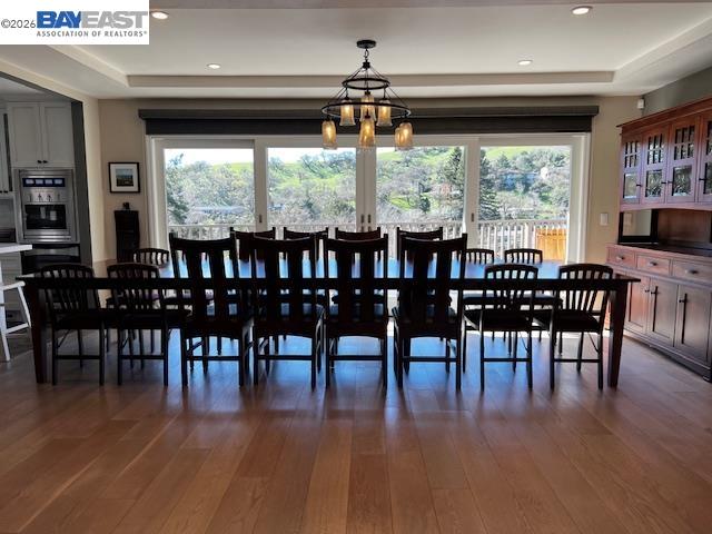 Detail Gallery Image 10 of 58 For 682 Jennie Ct, Lafayette,  CA 94549 - 5 Beds | 2/1 Baths