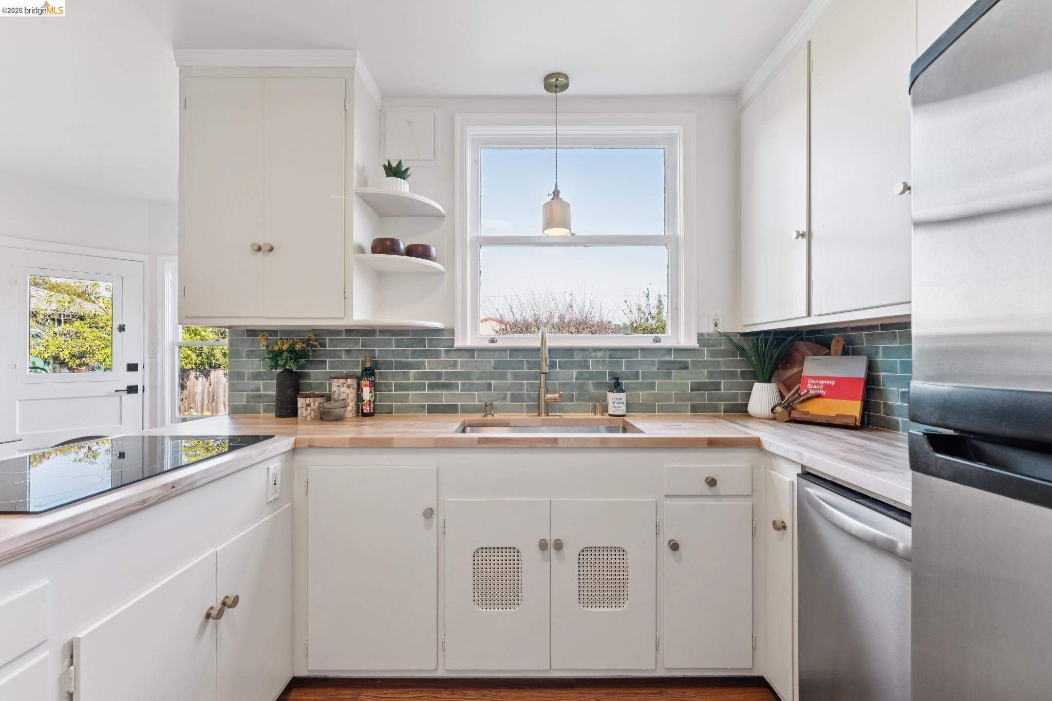 Detail Gallery Image 19 of 60 For 636 38th St, Richmond,  CA 94805 - 3 Beds | 2 Baths