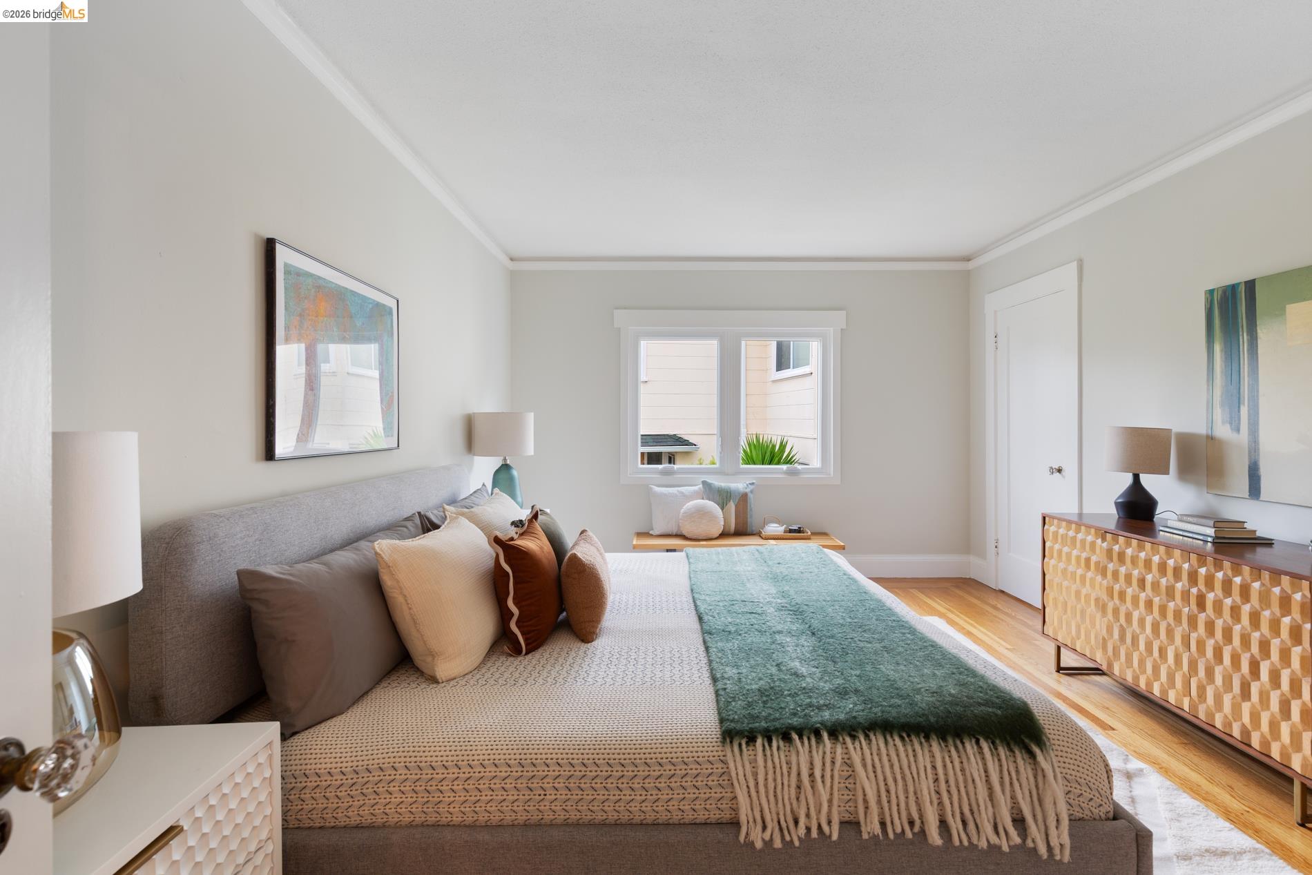 Detail Gallery Image 17 of 60 For 589 San Luis Rd., Berkeley,  CA 94707-1723 - 4 Beds | 2 Baths