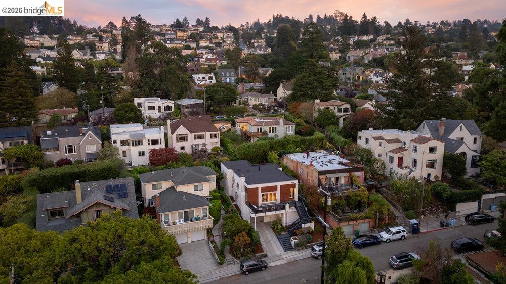 Detail Gallery Image 54 of 60 For 589 San Luis Rd., Berkeley,  CA 94707-1723 - 4 Beds | 2 Baths