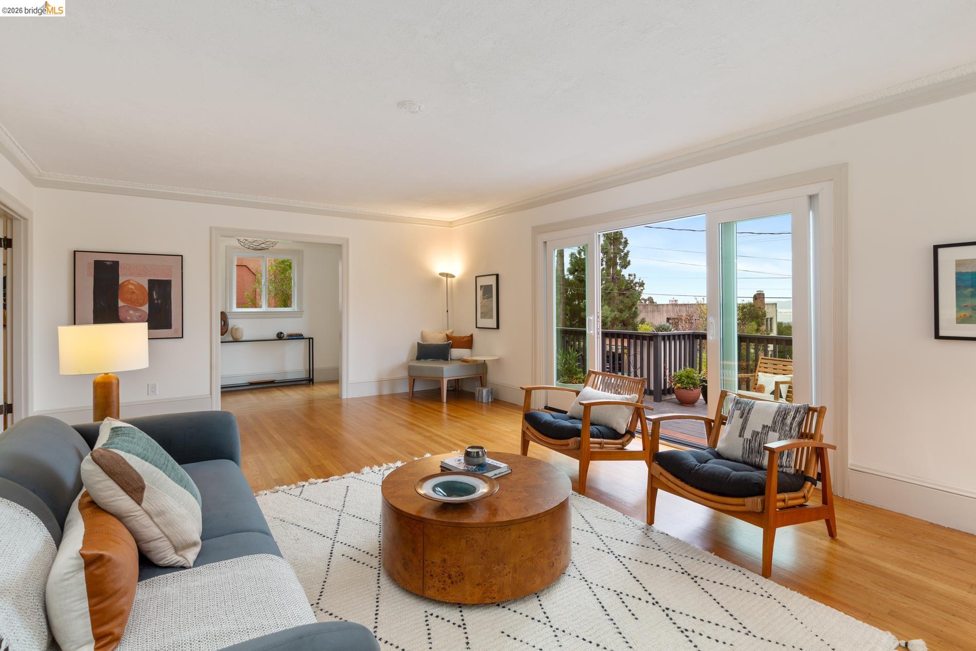 Detail Gallery Image 10 of 60 For 589 San Luis Rd., Berkeley,  CA 94707-1723 - 4 Beds | 2 Baths