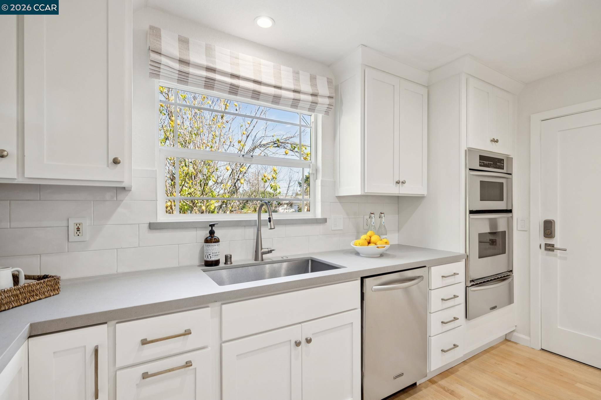 Detail Gallery Image 9 of 46 For 1651 Mendota Court, Walnut Creek,  CA 94597 - 3 Beds | 2 Baths