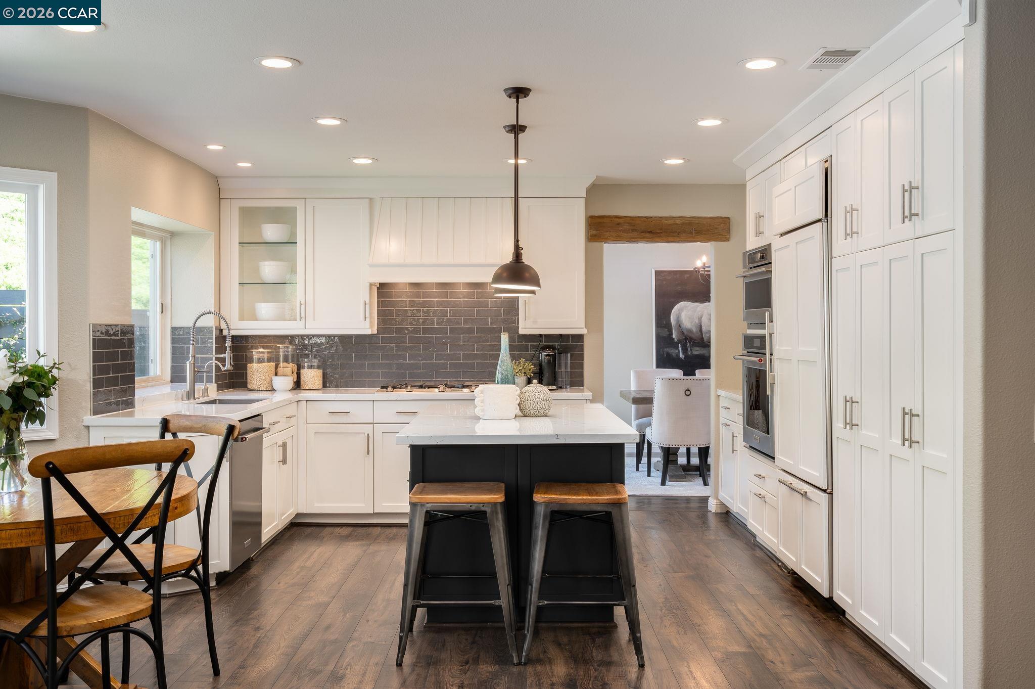 Detail Gallery Image 17 of 56 For 92 Hillview Dr, Danville,  CA 94506 - 5 Beds | 3 Baths