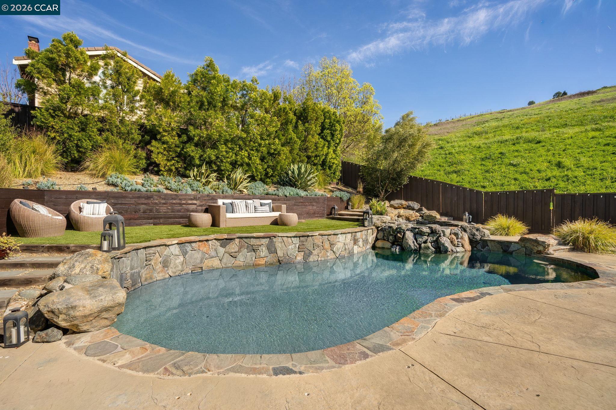 Detail Gallery Image 49 of 56 For 92 Hillview Dr, Danville,  CA 94506 - 5 Beds | 3 Baths