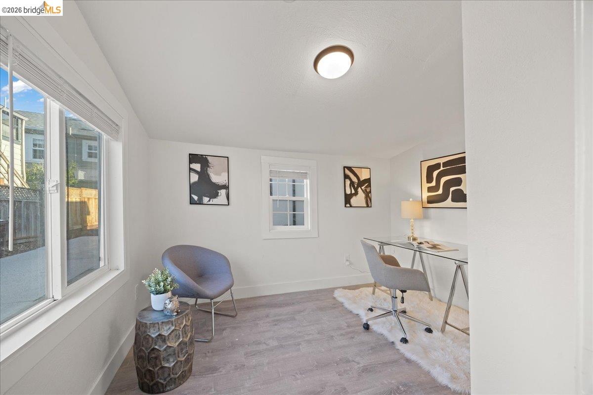 Detail Gallery Image 13 of 46 For 1261 61st St, Emeryville,  CA 94608 - – Beds | – Baths