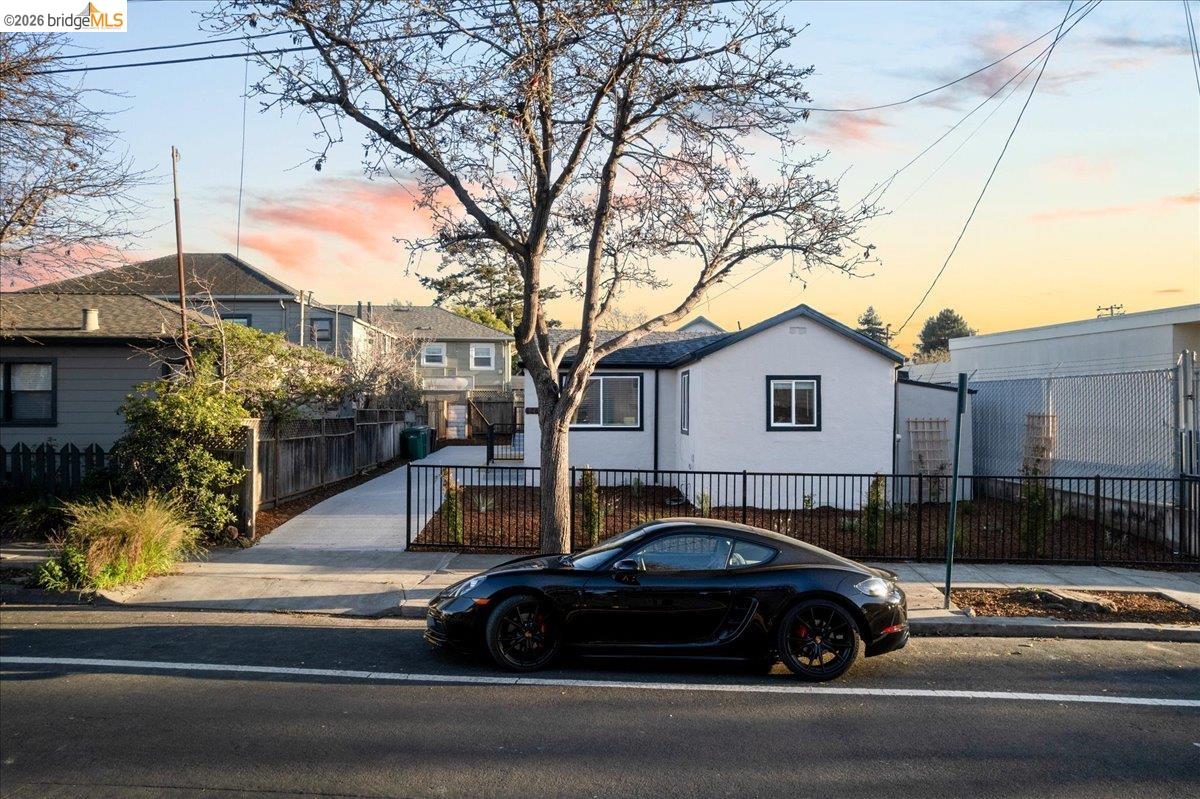 Detail Gallery Image 34 of 46 For 1261 61st St, Emeryville,  CA 94608 - – Beds | – Baths