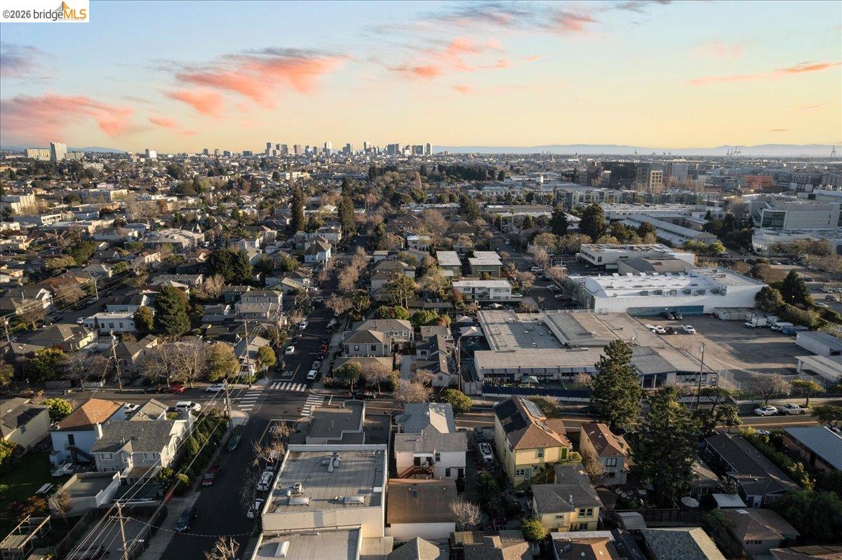 Detail Gallery Image 38 of 46 For 1261 61st St, Emeryville,  CA 94608 - – Beds | – Baths