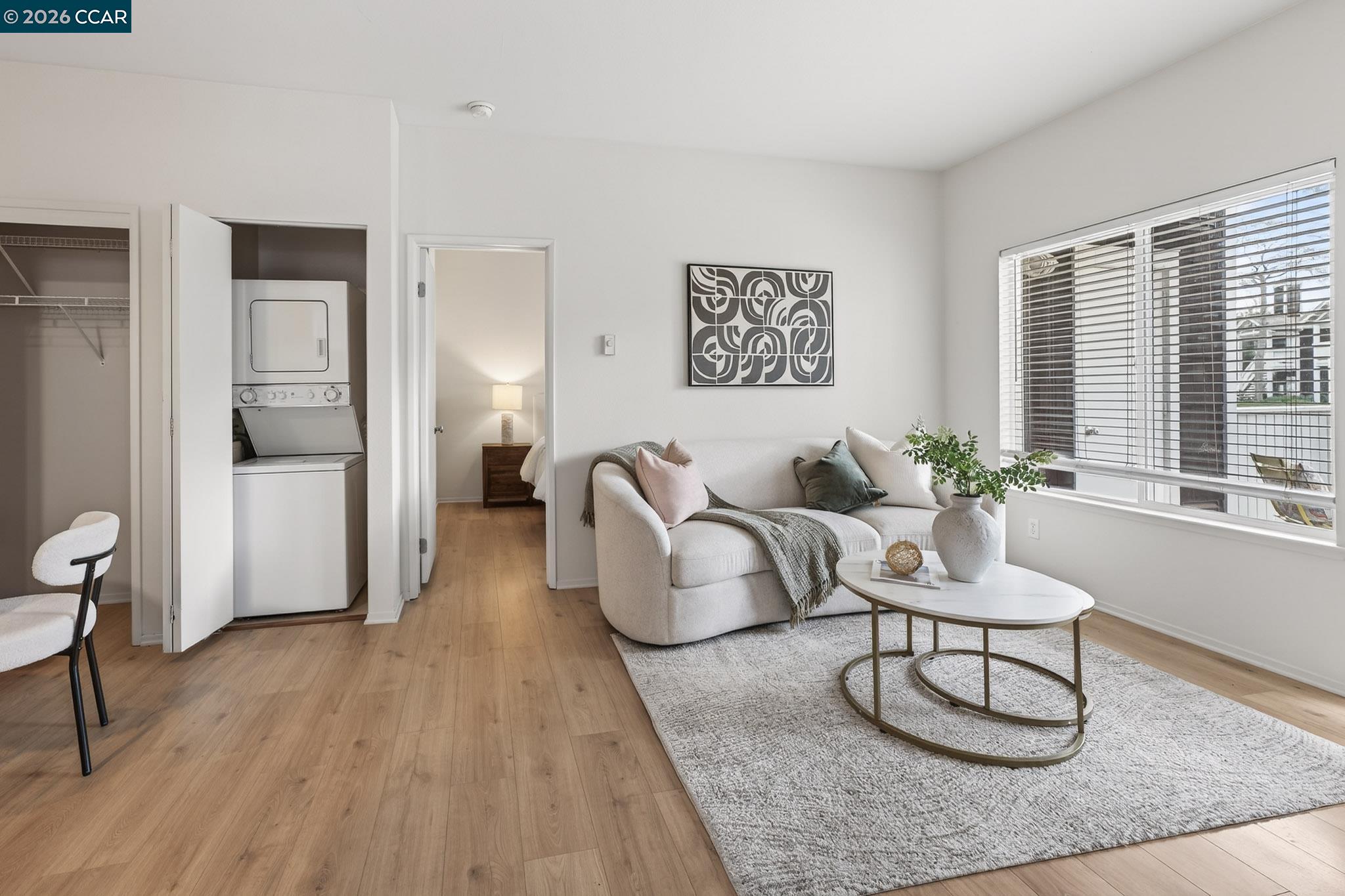 Photo #3: 41126331 Listing: Photo #3