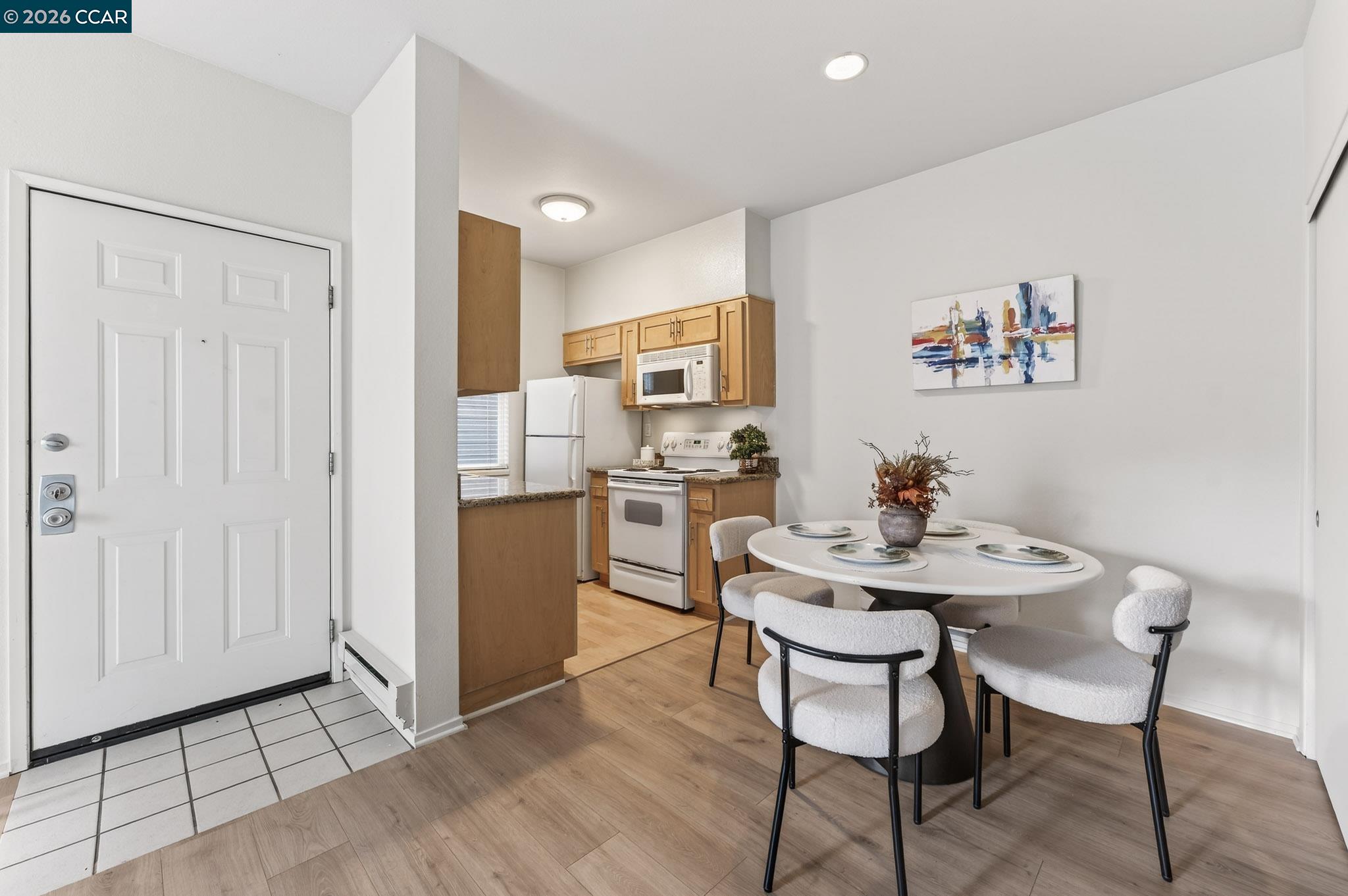 Photo #7: 41126331 Listing: Photo #7