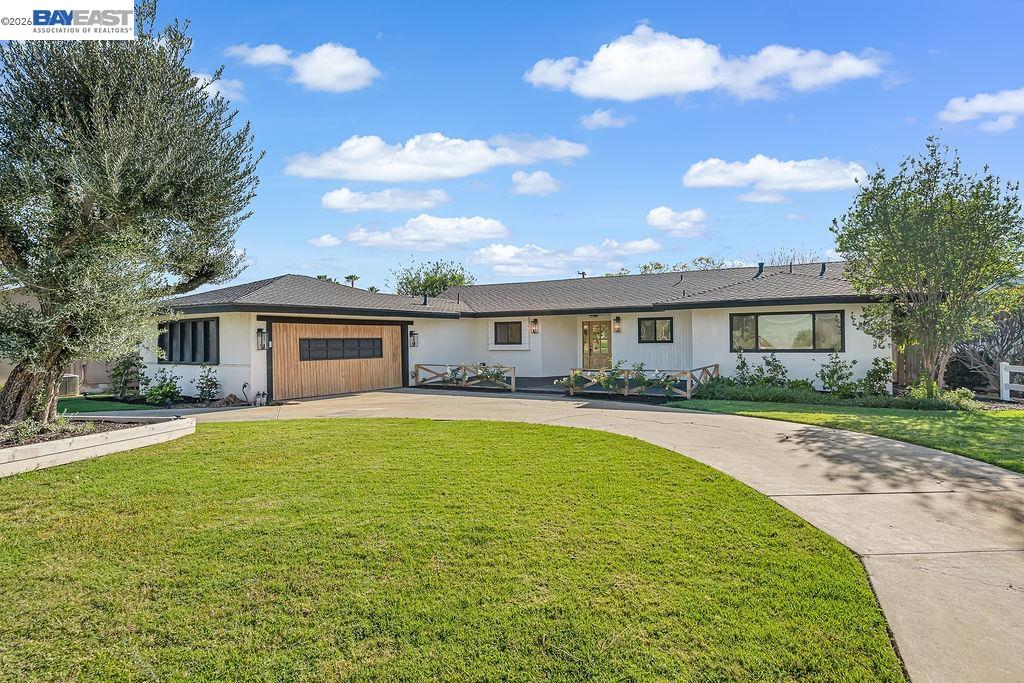 Detail Gallery Image 3 of 47 For 1215 Wardman Dr, Brea,  CA 92821 - 4 Beds | 2 Baths