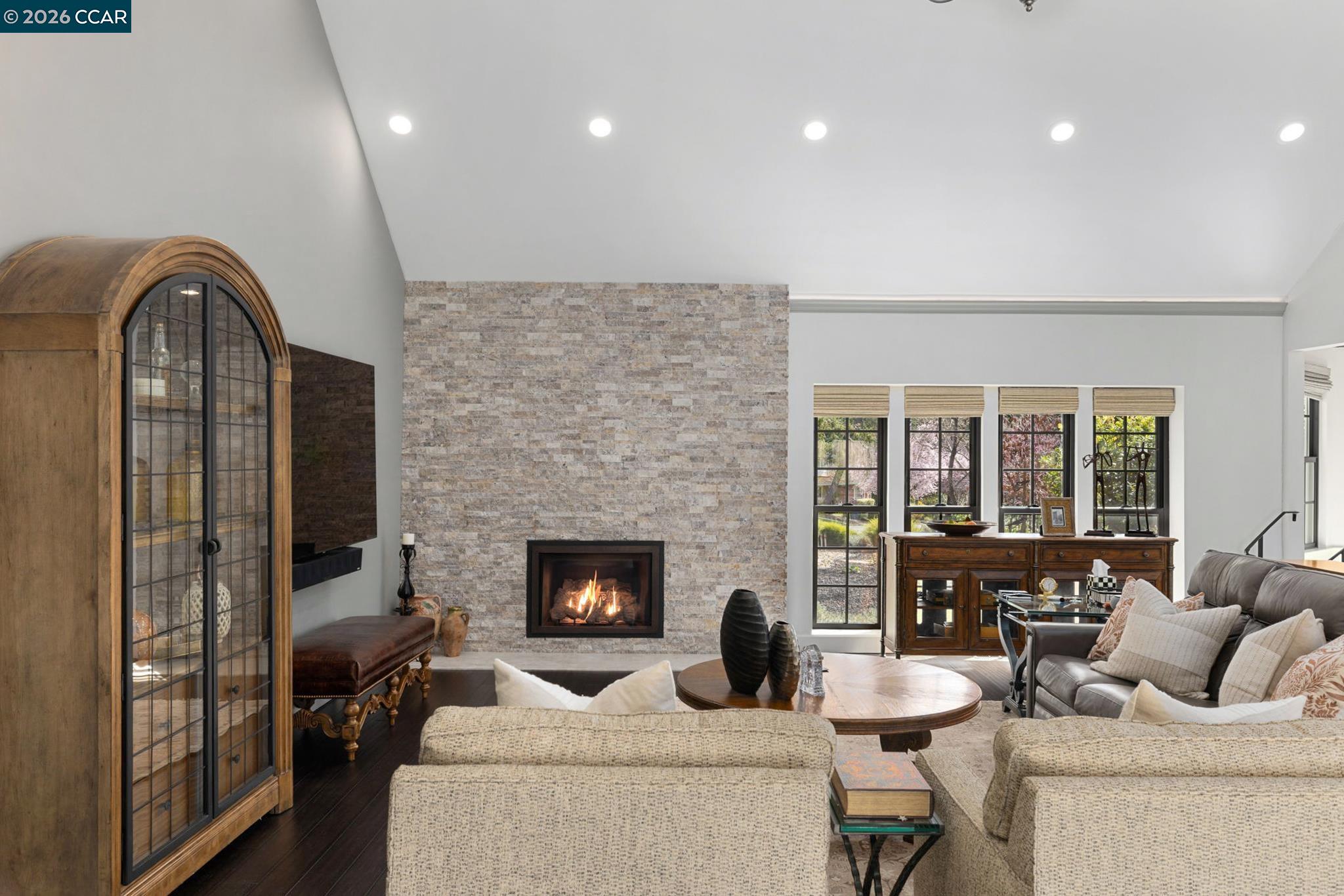 Detail Gallery Image 32 of 60 For 2705 Mossy Oak Dr, Danville,  CA 94506 - 5 Beds | 3/1 Baths