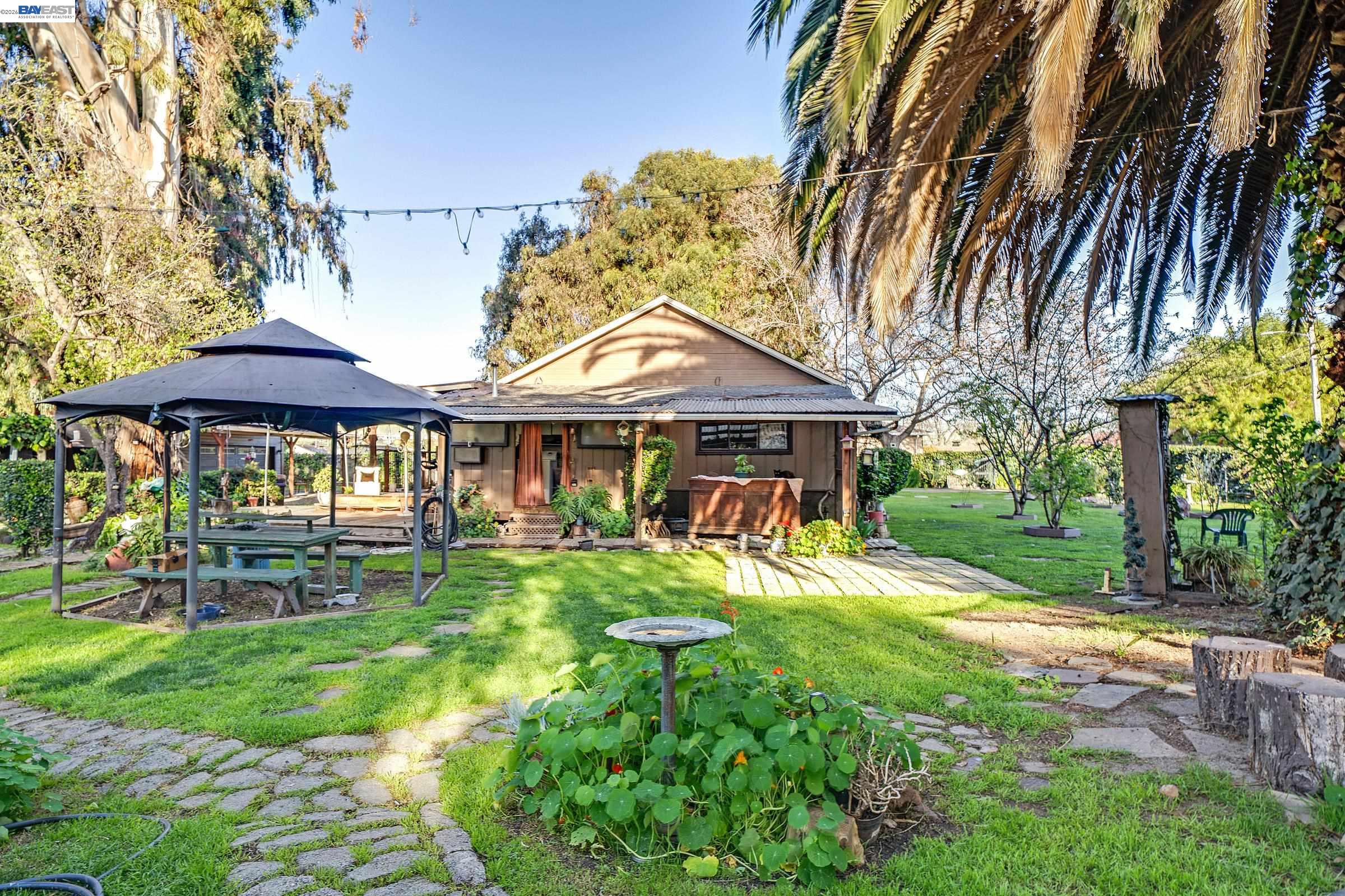 Detail Gallery Image 41 of 54 For 1177 Thiel Rd, Hayward,  CA 94544 - – Beds | – Baths